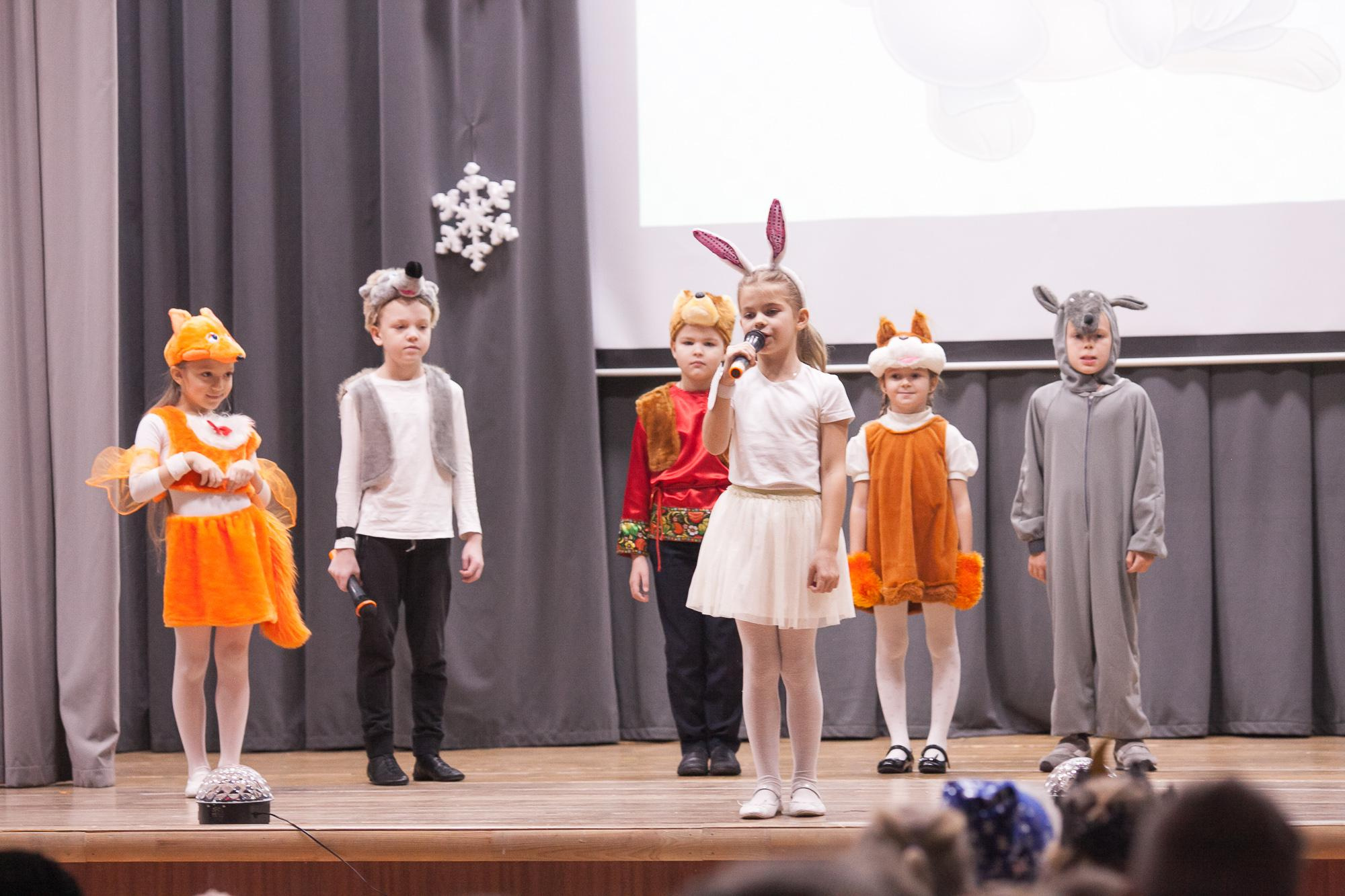 Праздник в школе. Выпускные альбомы Москва СВАО