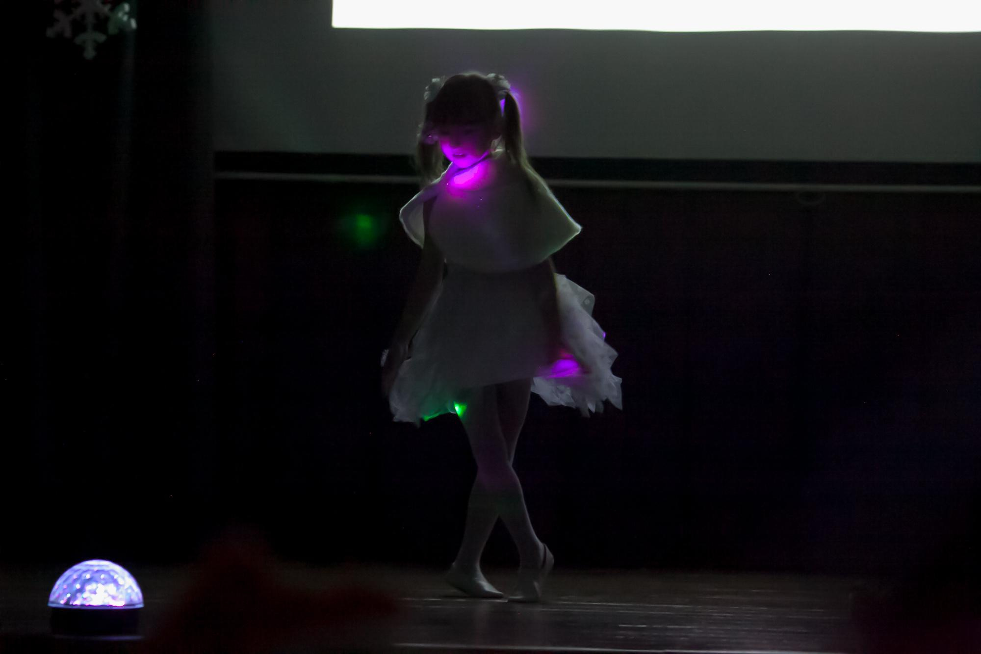 Праздник в школе. Выпускные альбомы Москва СВАО