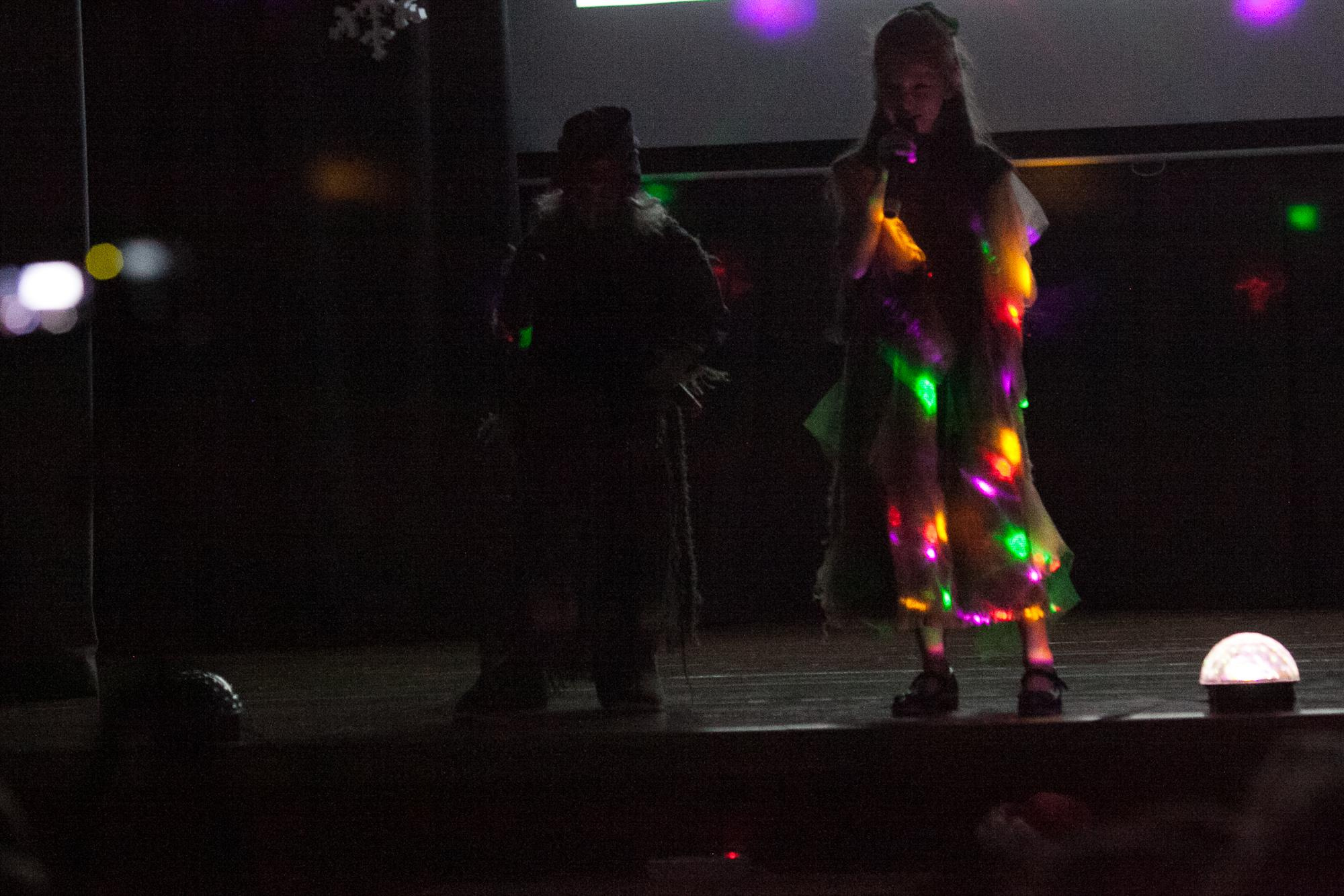 Праздник в школе. Выпускные альбомы Москва СВАО