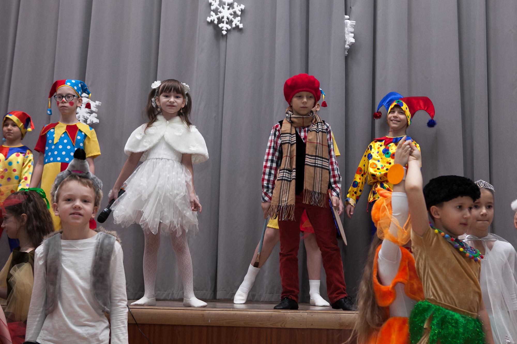 Праздник в школе. Выпускные альбомы Москва СВАО