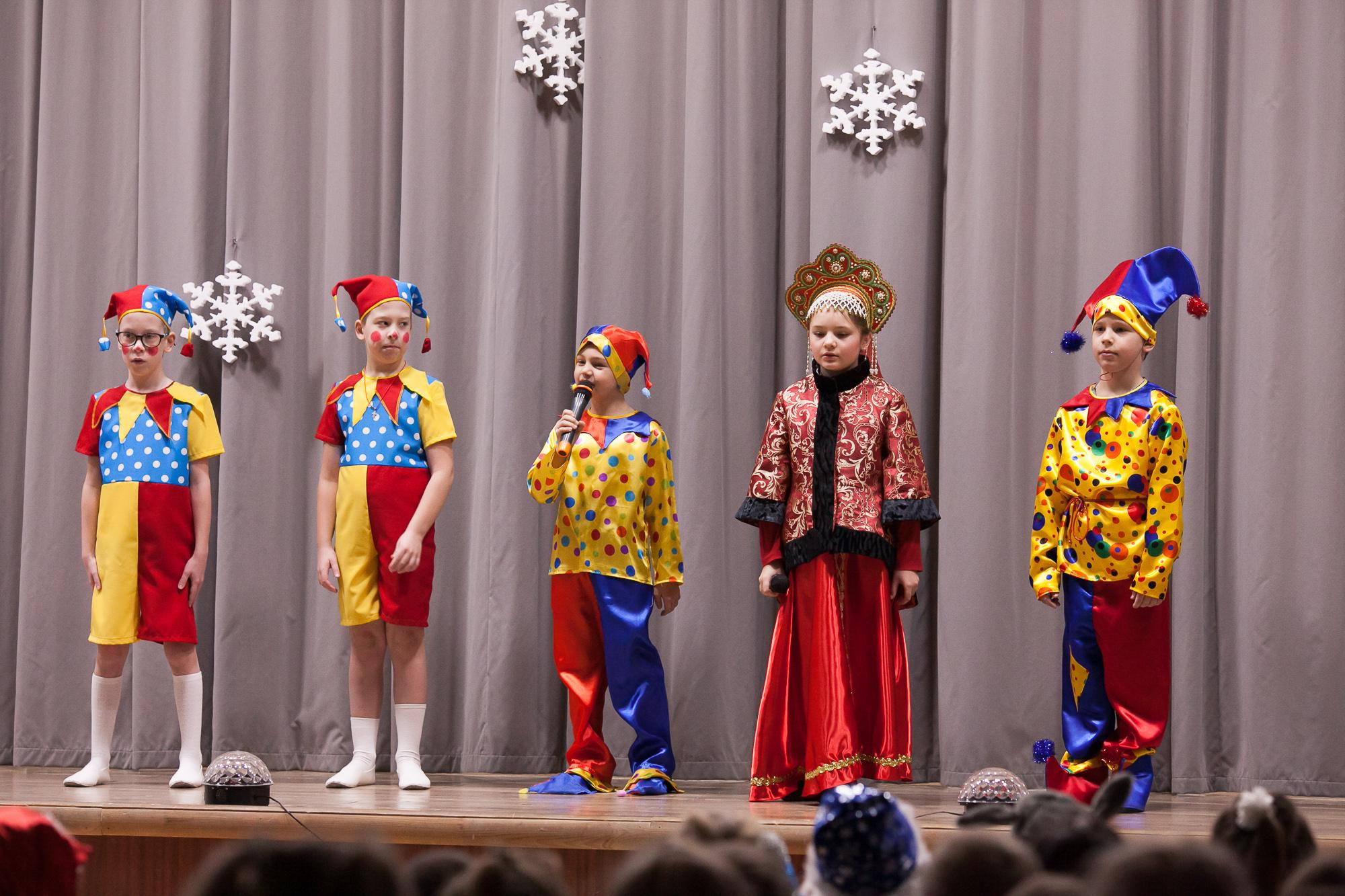 Праздник в школе. Выпускные альбомы Москва СВАО