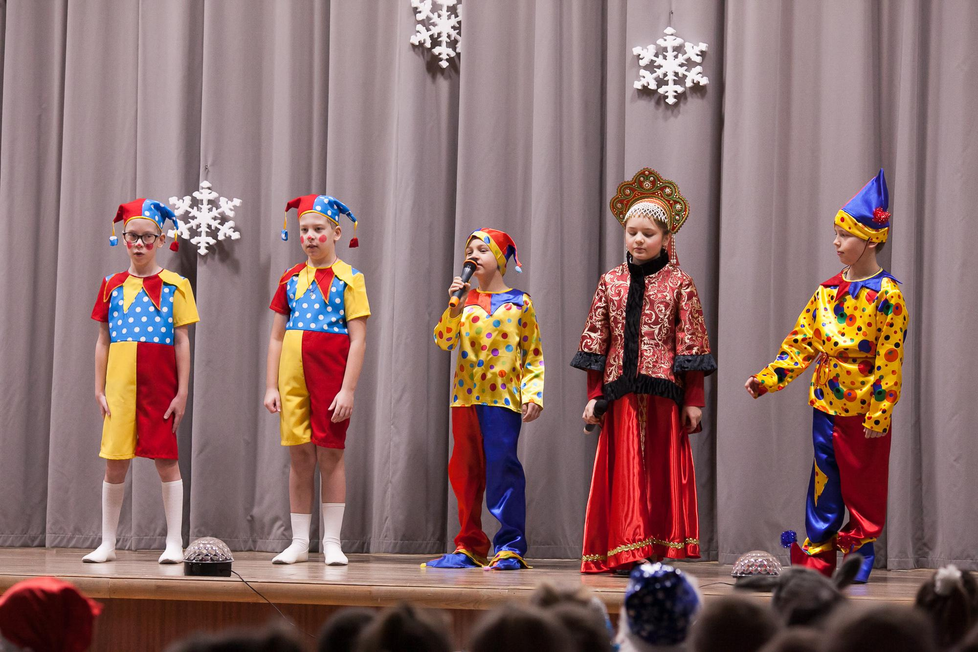 Праздник в школе. Выпускные альбомы Москва СВАО