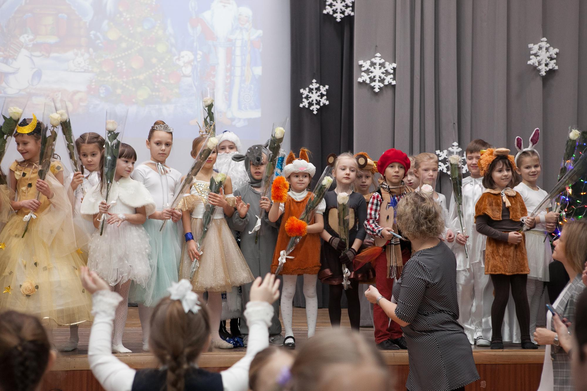 Праздник в школе. Выпускные альбомы Москва СВАО