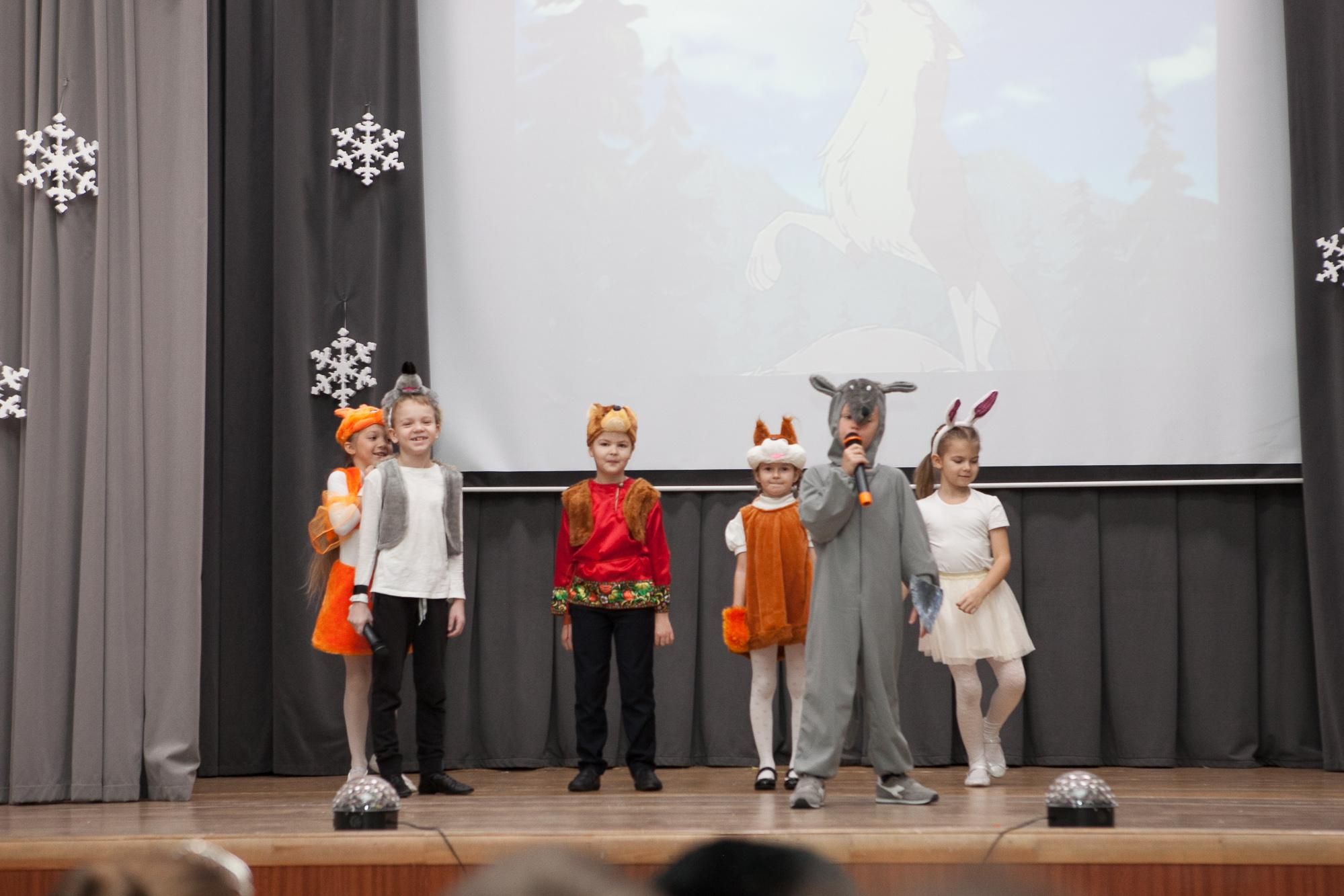 Праздник в школе. Выпускные альбомы Москва СВАО