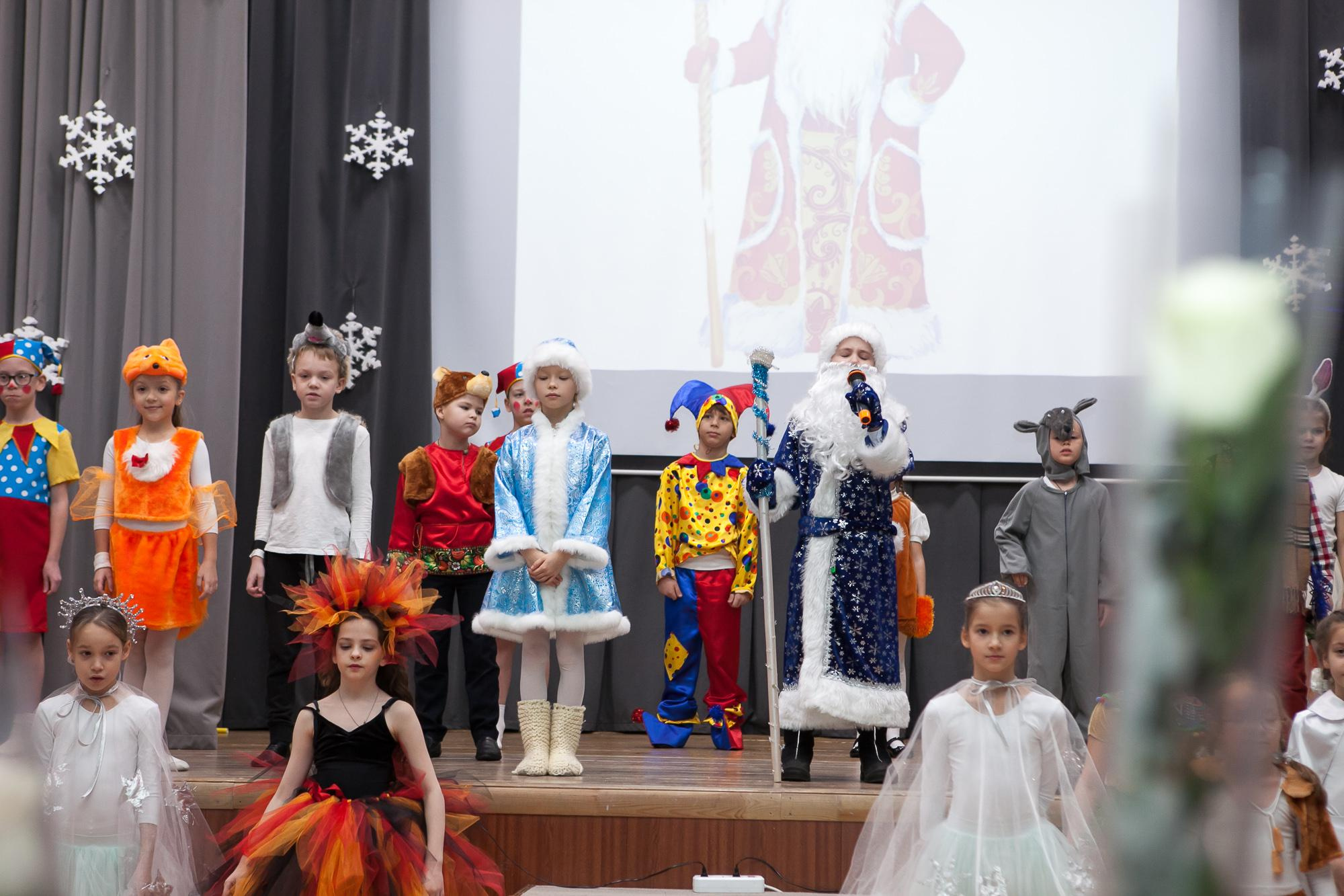 Праздник в школе. Выпускные альбомы Москва СВАО