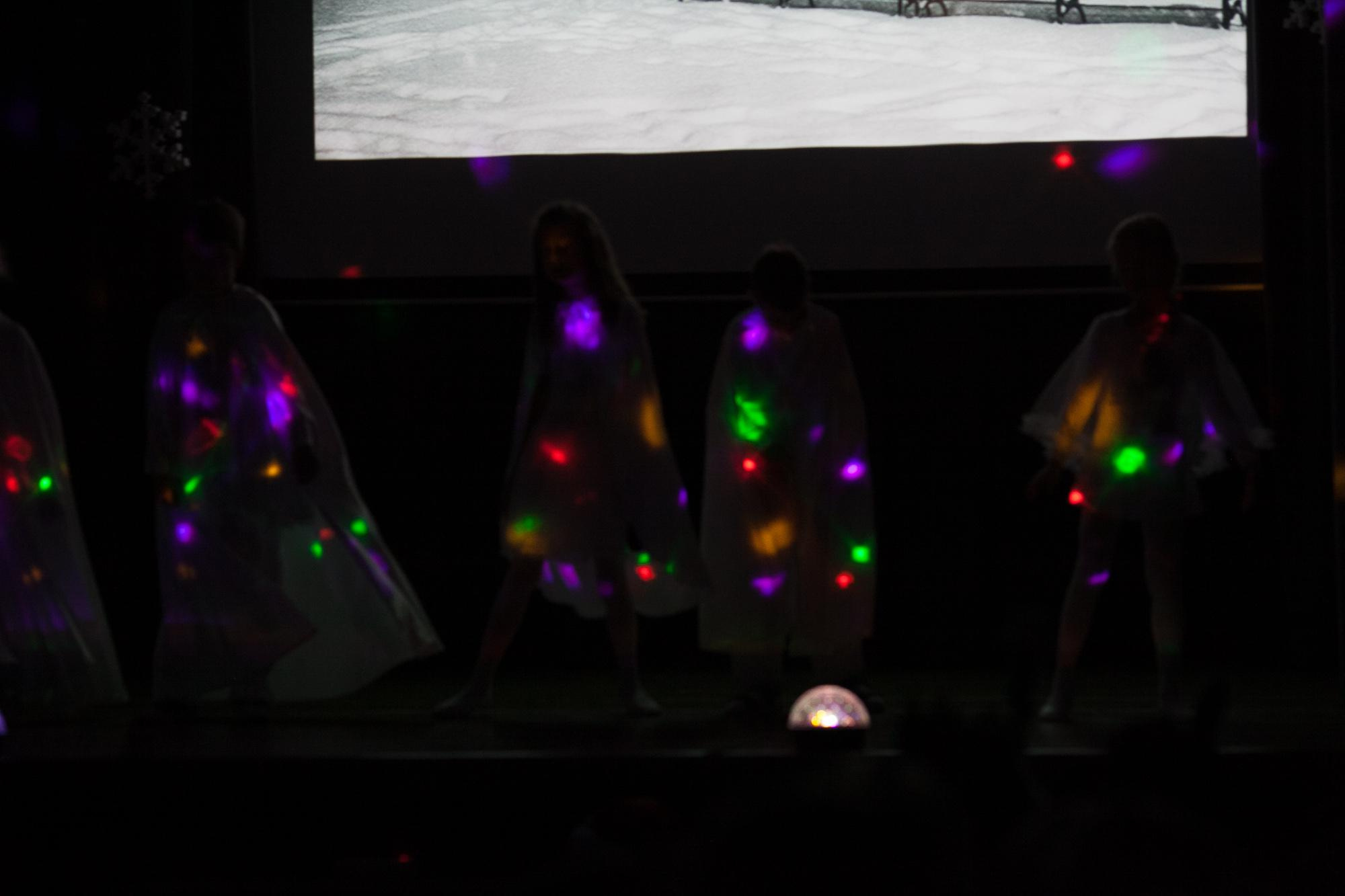 Праздник в школе. Выпускные альбомы Москва СВАО