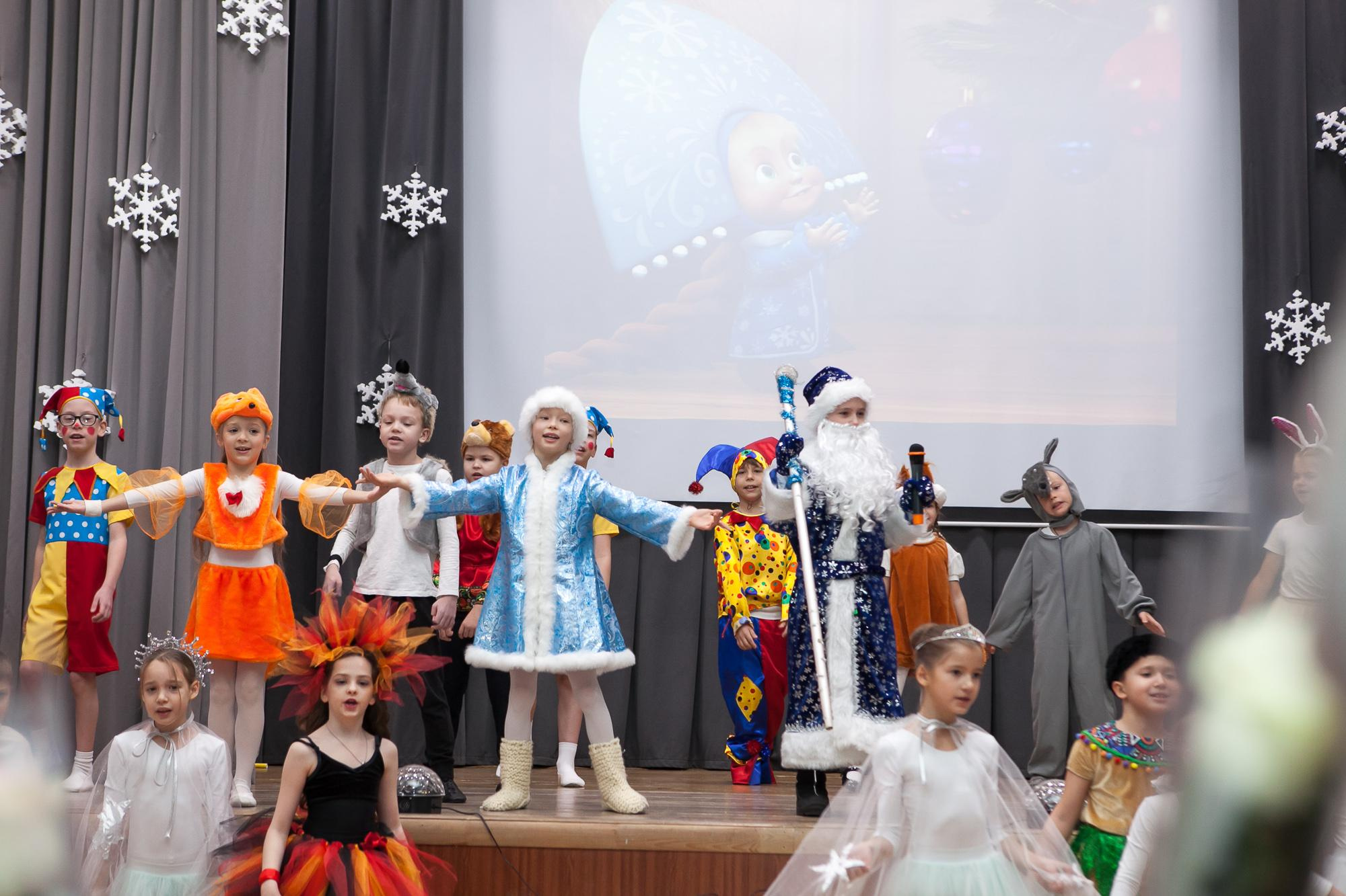 Праздник в школе. Выпускные альбомы Москва СВАО