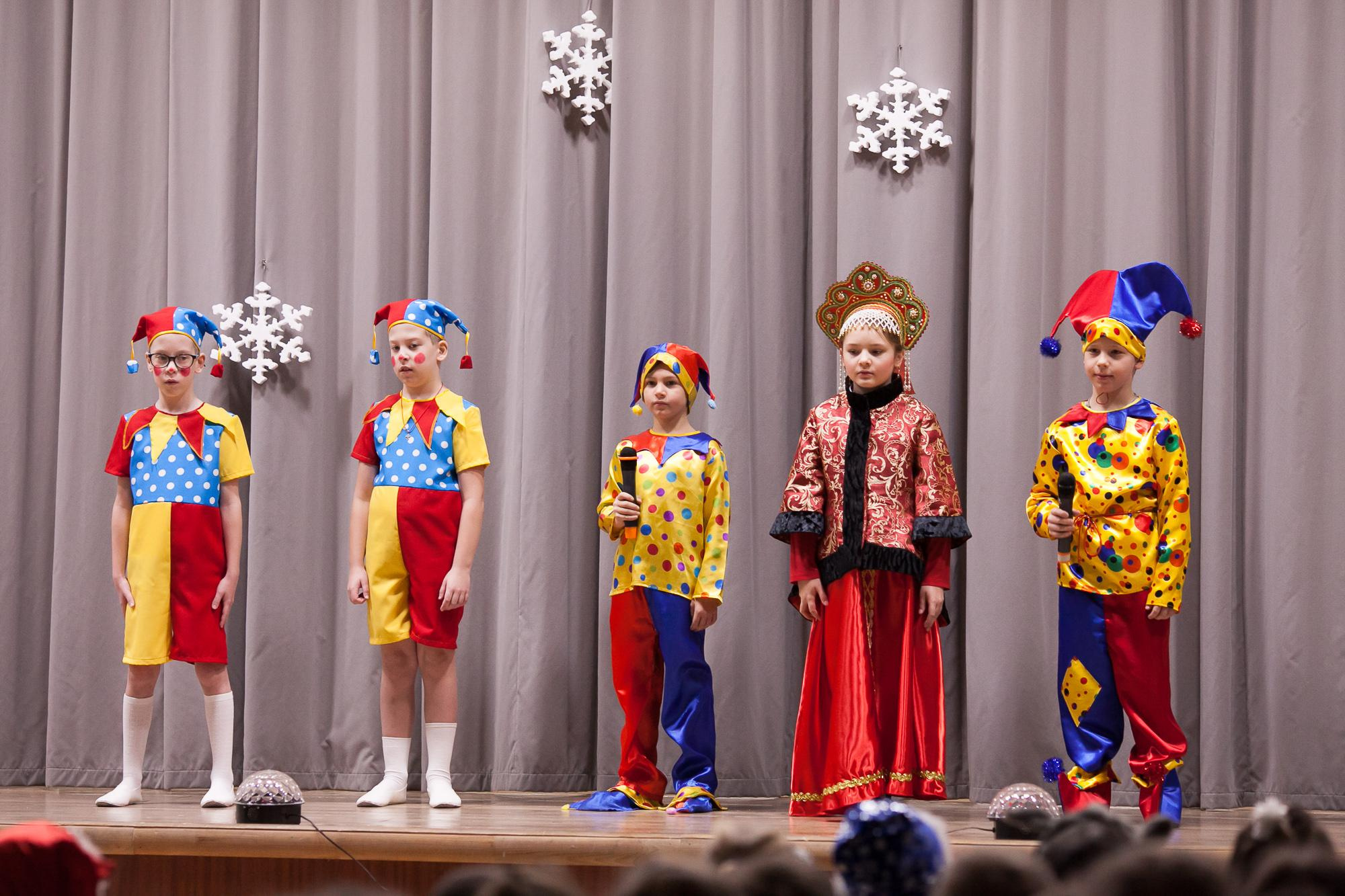 Праздник в школе. Выпускные альбомы Москва СВАО