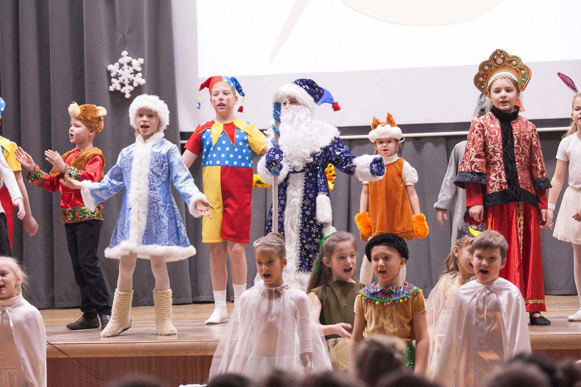 Праздник в школе. Выпускные альбомы Москва СВАО