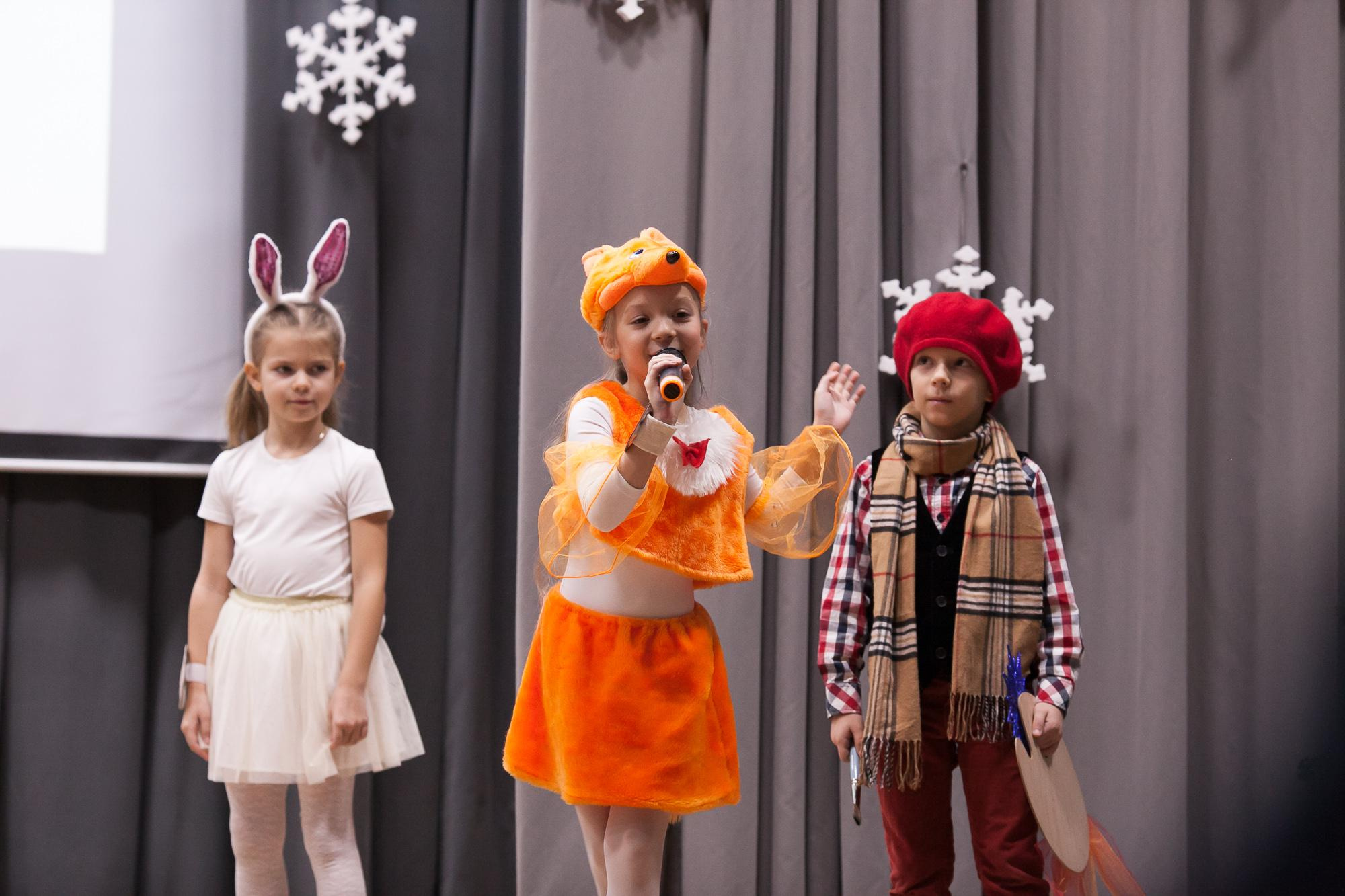 Праздник в школе. Выпускные альбомы Москва СВАО