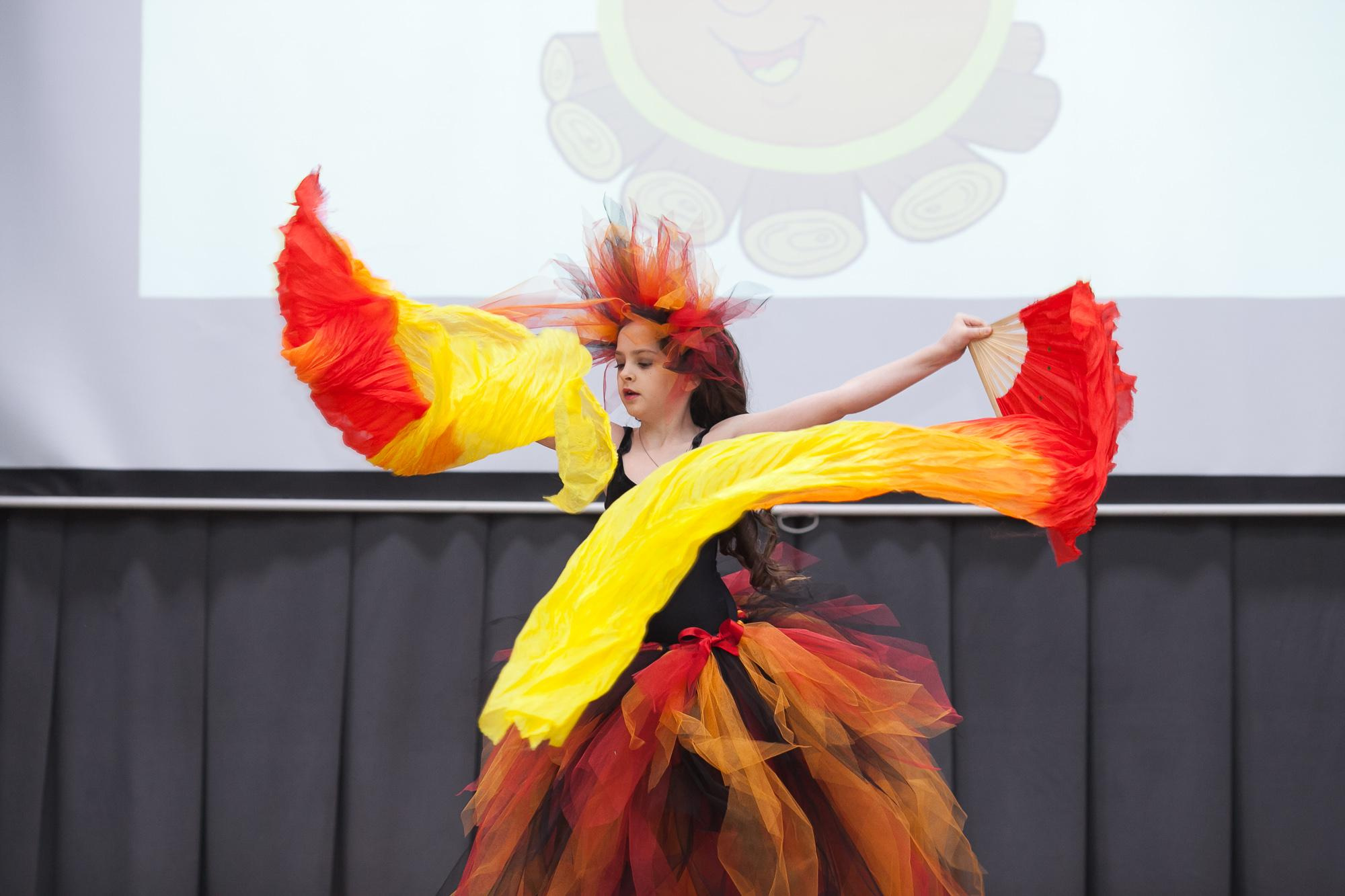 Праздник в школе. Выпускные альбомы Москва СВАО