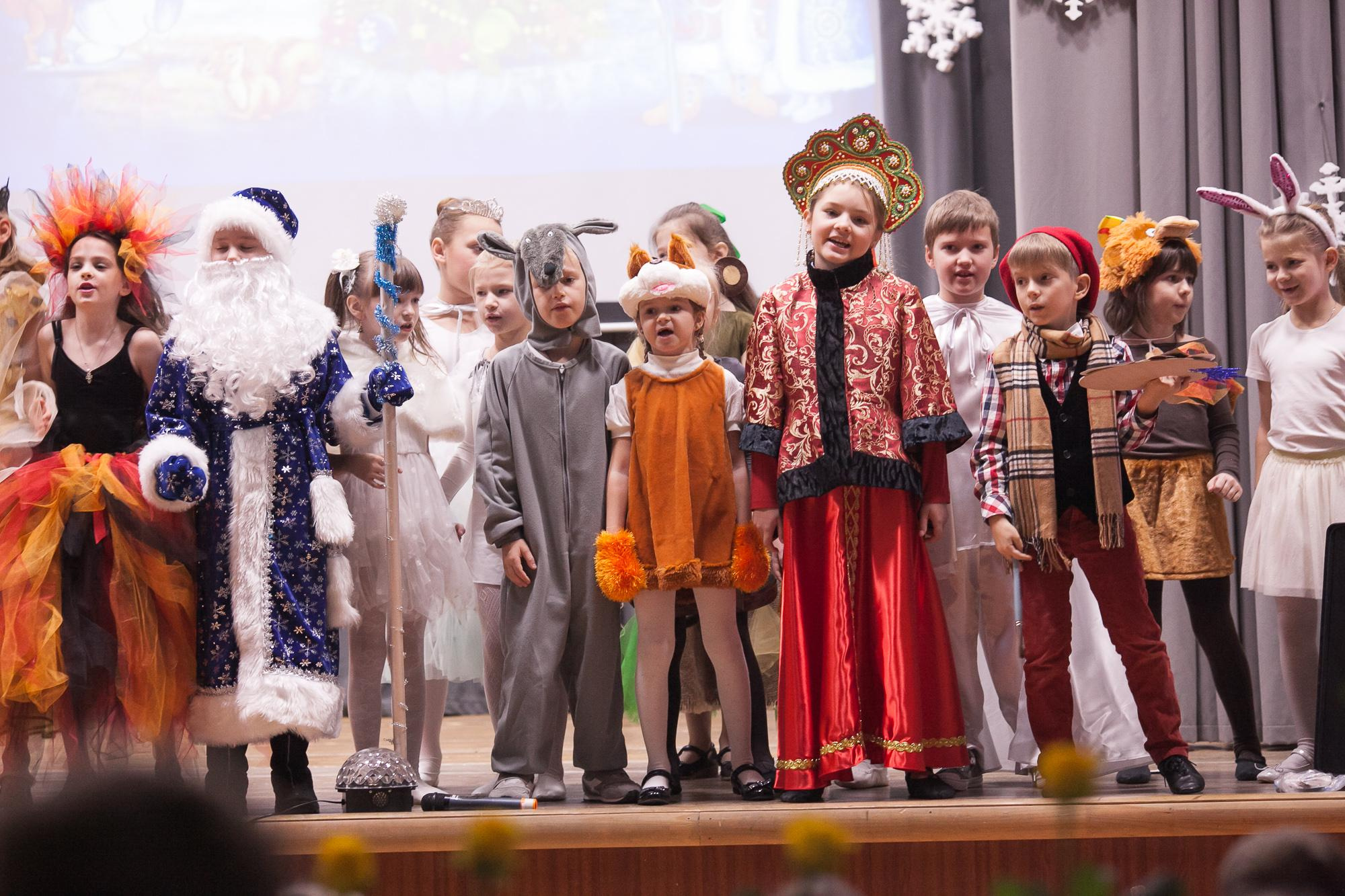 Праздник в школе. Выпускные альбомы Москва СВАО