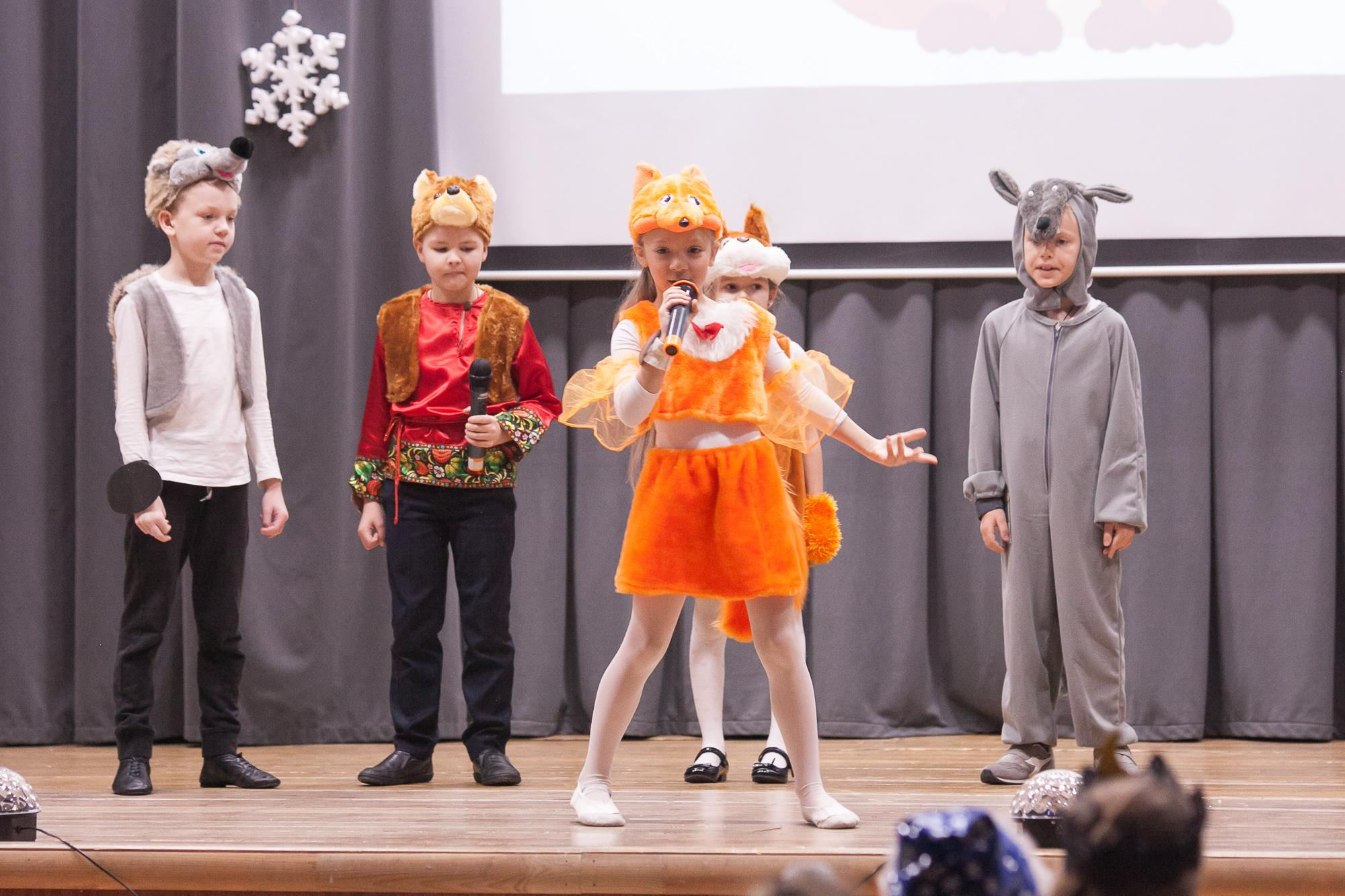 Праздник в школе. Выпускные альбомы Москва СВАО