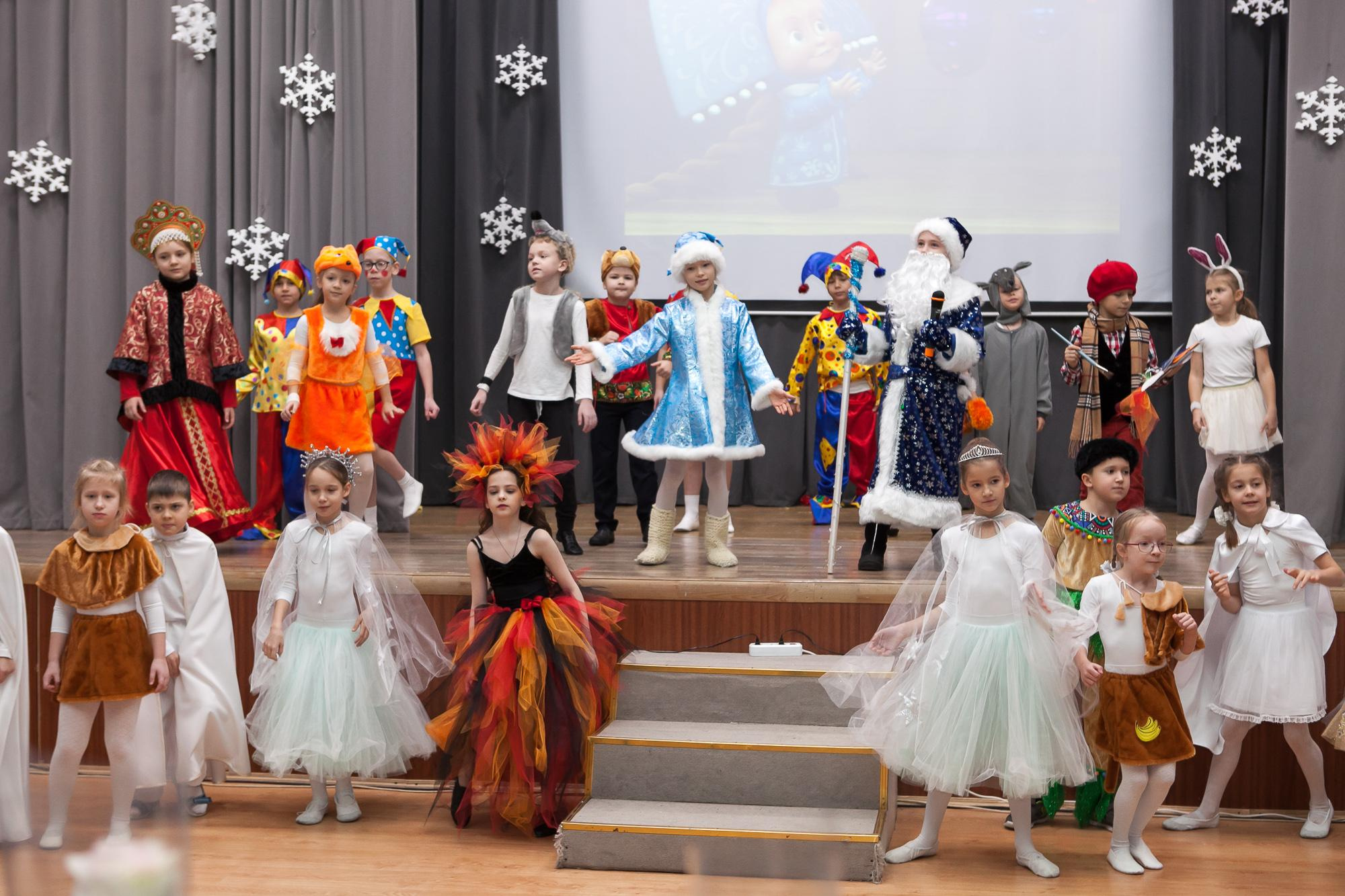 Праздник в школе. Выпускные альбомы Москва СВАО