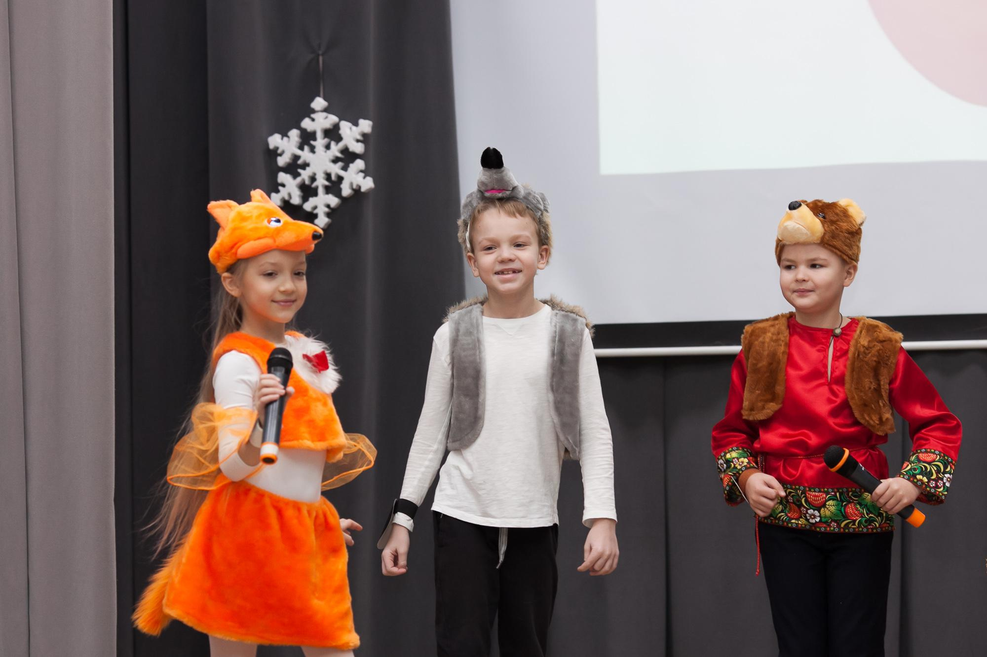 Праздник в школе. Выпускные альбомы Москва СВАО