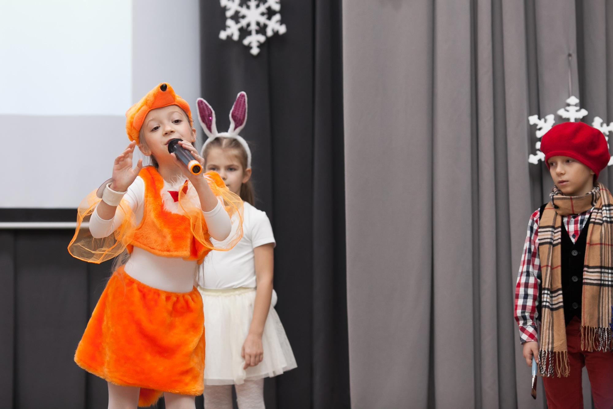 Праздник в школе. Выпускные альбомы Москва СВАО