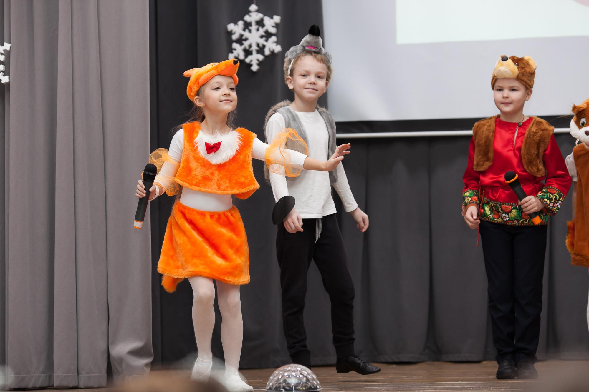 Праздник в школе. Выпускные альбомы Москва СВАО