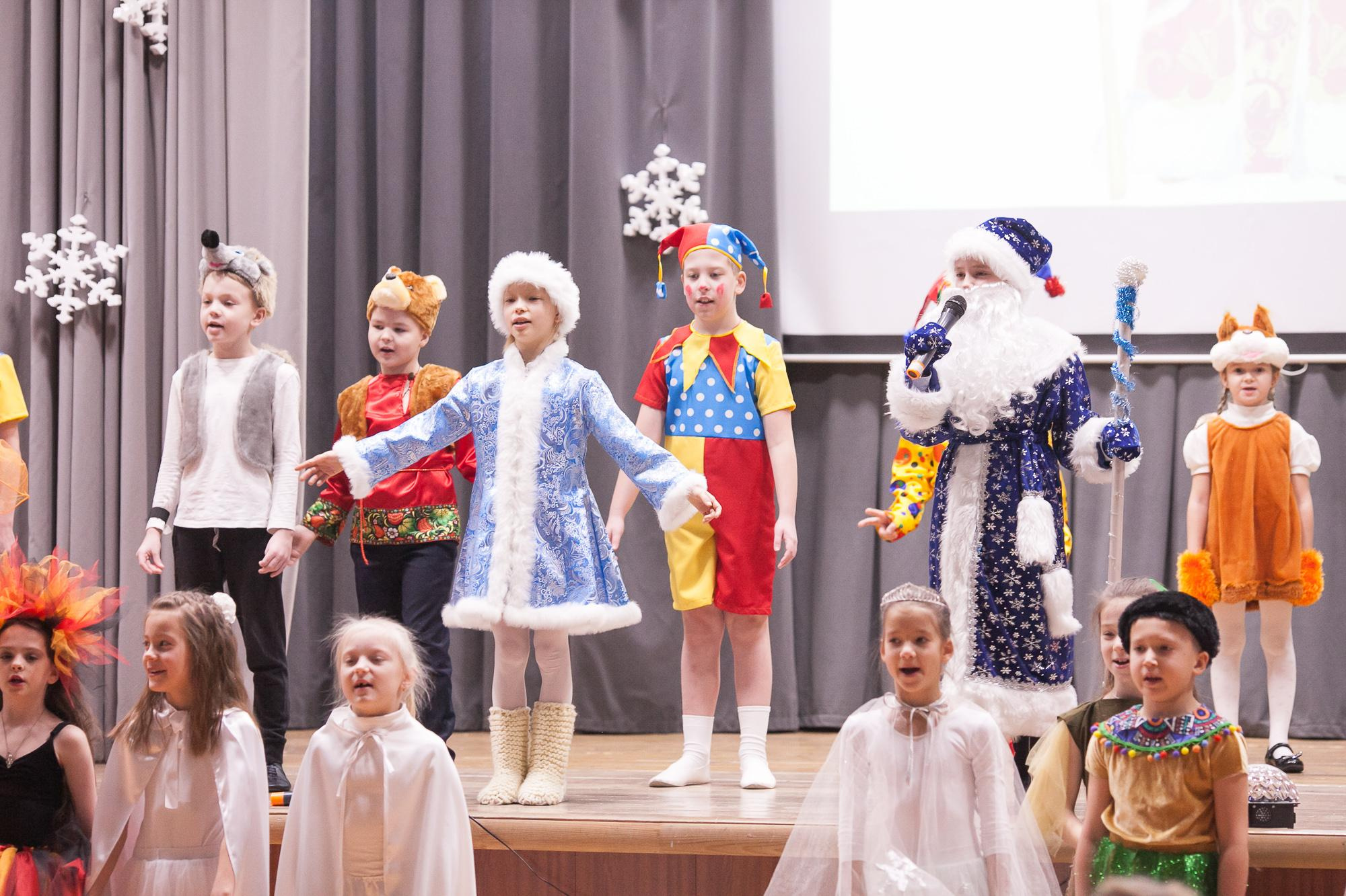 Праздник в школе. Выпускные альбомы Москва СВАО