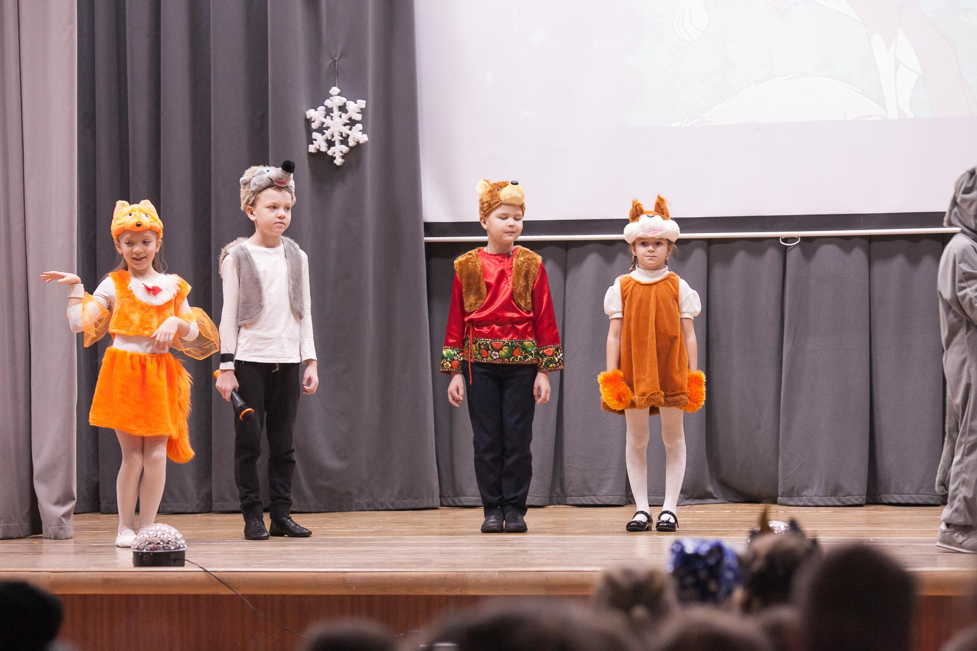 Праздник в школе. Выпускные альбомы Москва СВАО