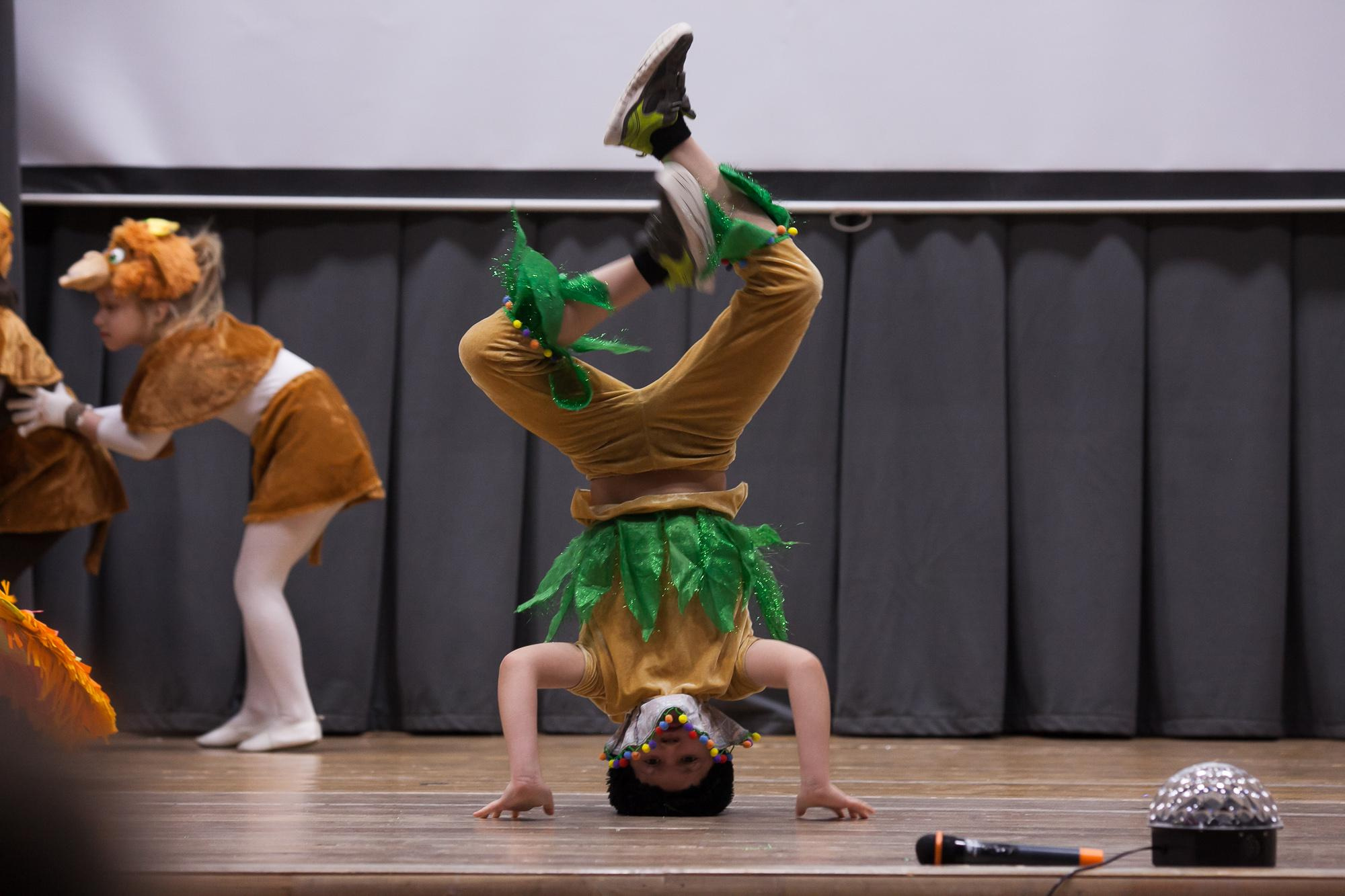 Праздник в школе. Выпускные альбомы Москва СВАО