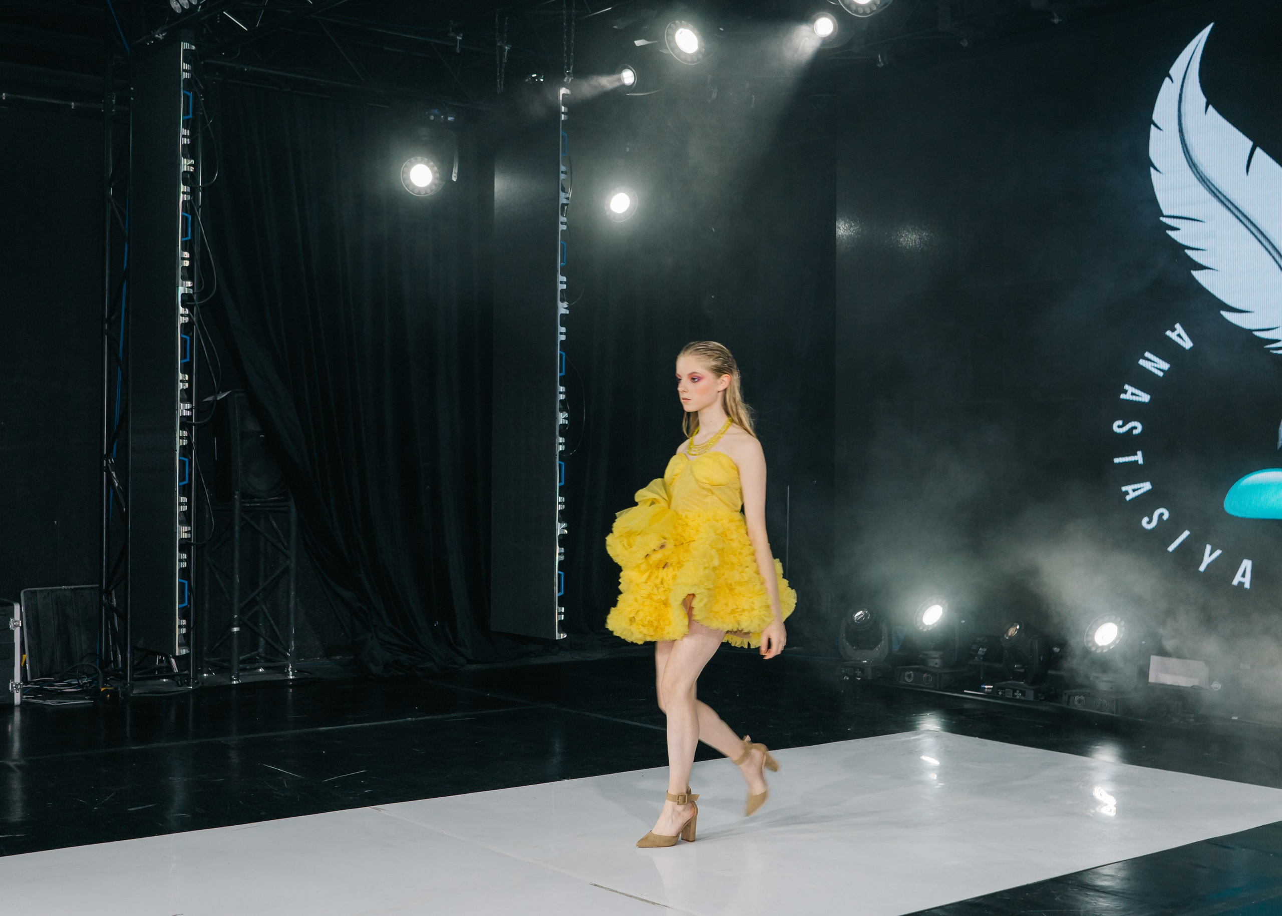 World fashion. Женский фотограф в Москве Анастасия Сидорова