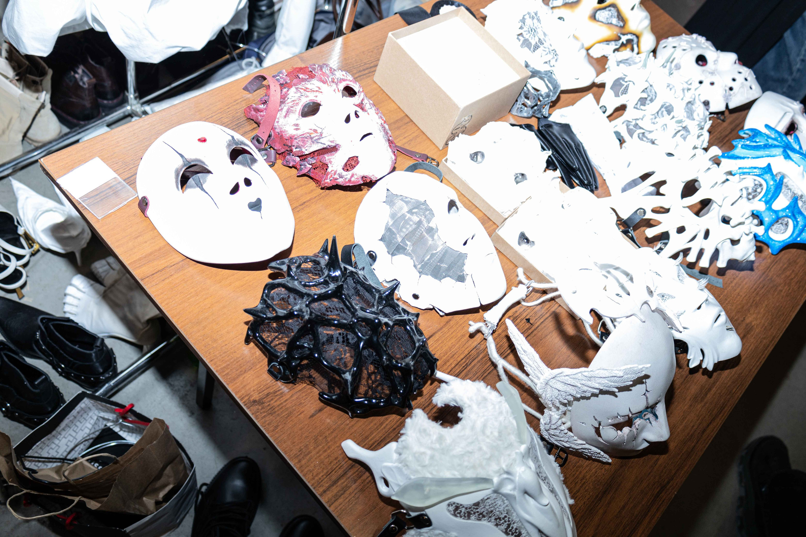 Auxi Backstage. VICTORIA SHU