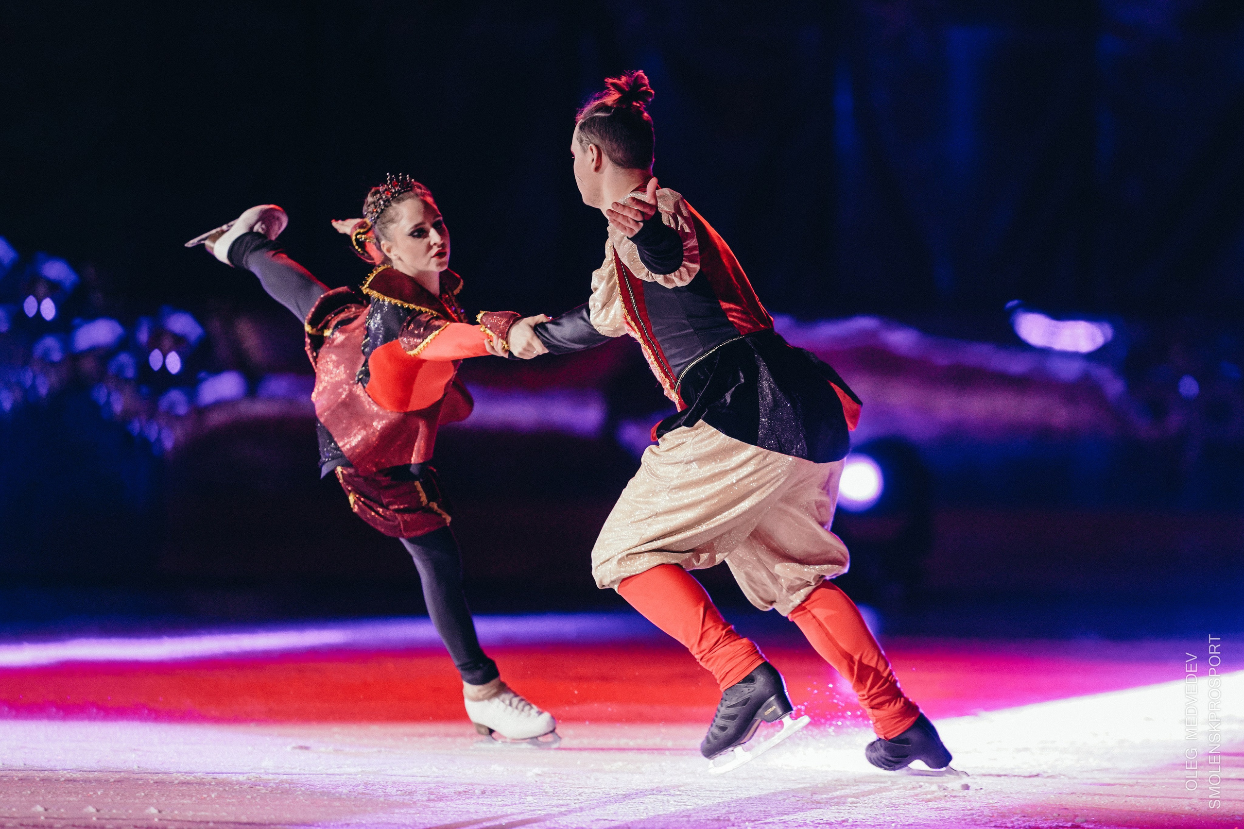 Алиса в стране чудес шоу на льду. Спортивный фотограф Олег Медведев | prosport67 | Смоленск