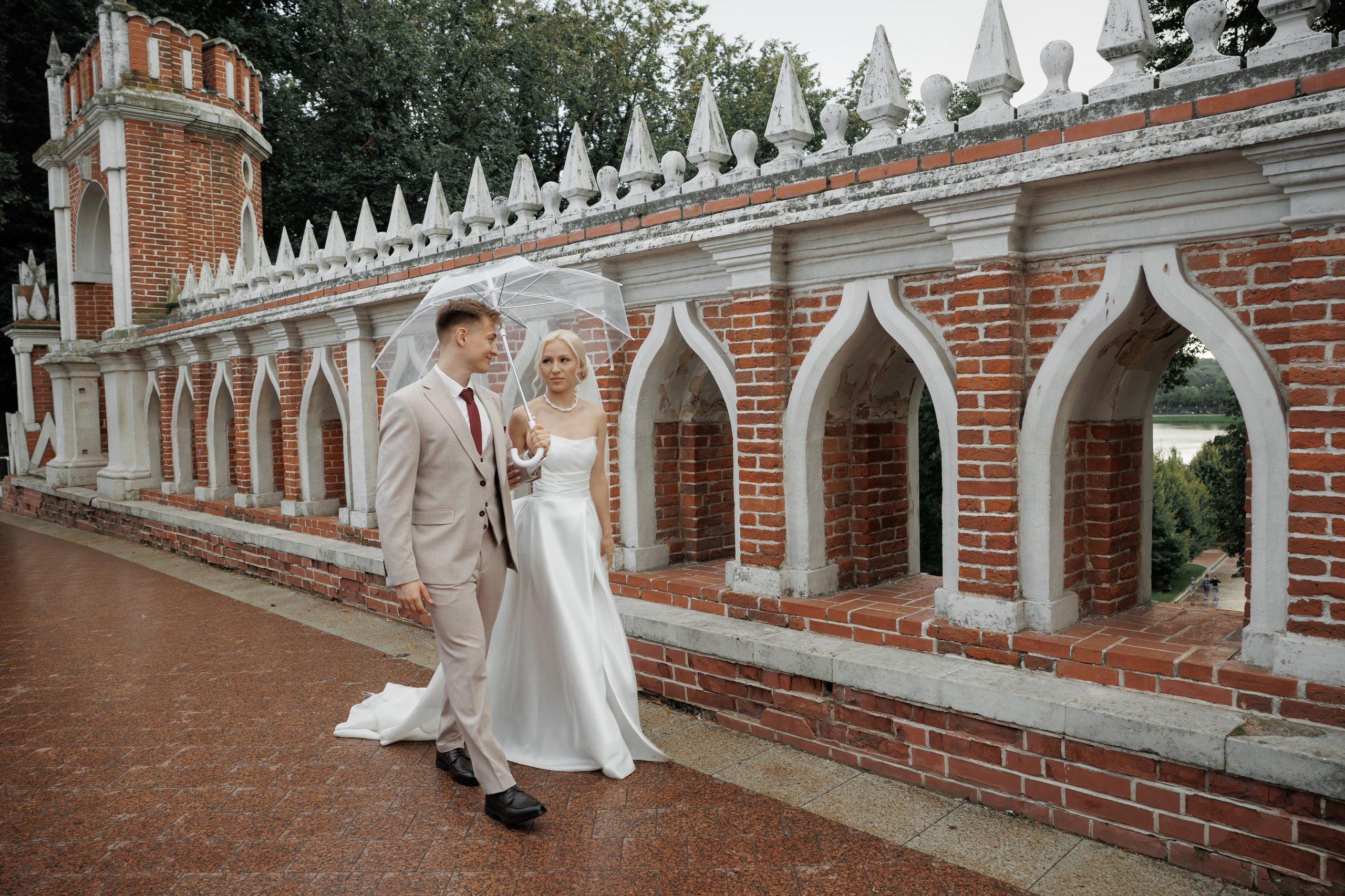 Отель «Милан», Шипиловский ЗАГС, прогулка в парке Царицыно. Свадебный и репортажный фотограф (Москва, Королев и другие)