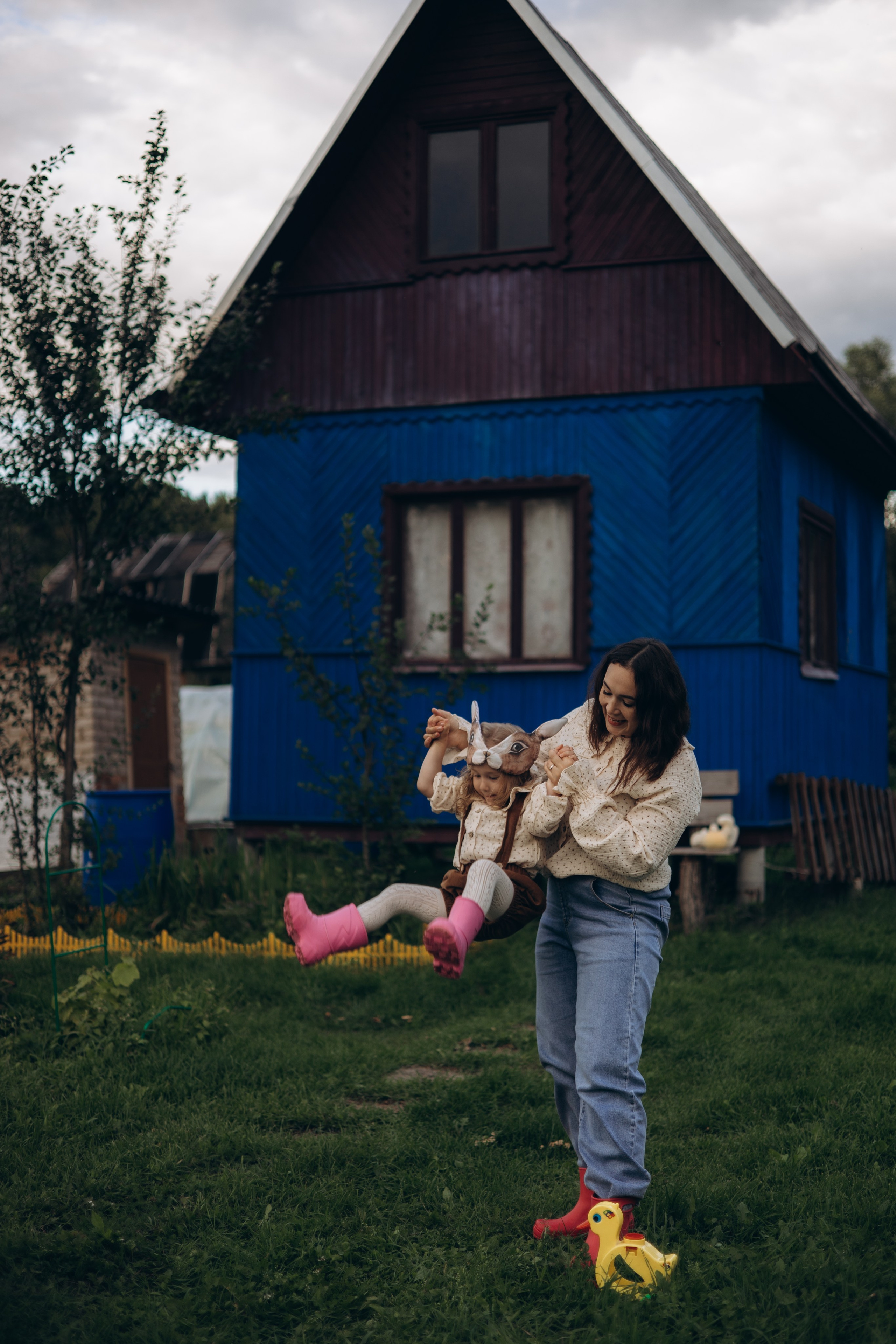 Мамочка и дочка (24.08.2025) г. Жуков (Калужская обл.). Надежда Стар семейный и церковный фотограф в Жукове и Калужской области