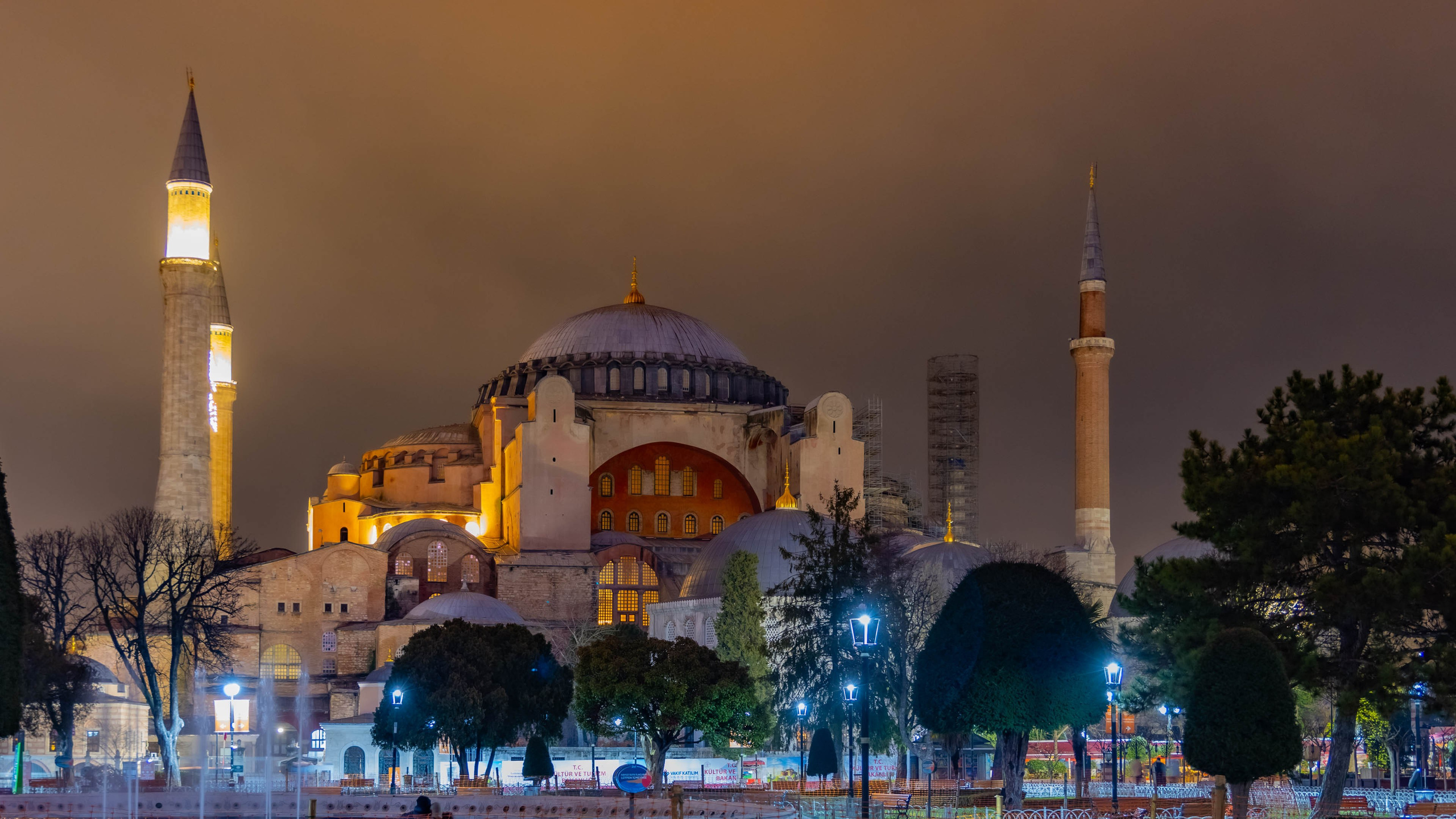 2025 0 2. Греция, Метеоры — Турция, Стамбул. Фотографии