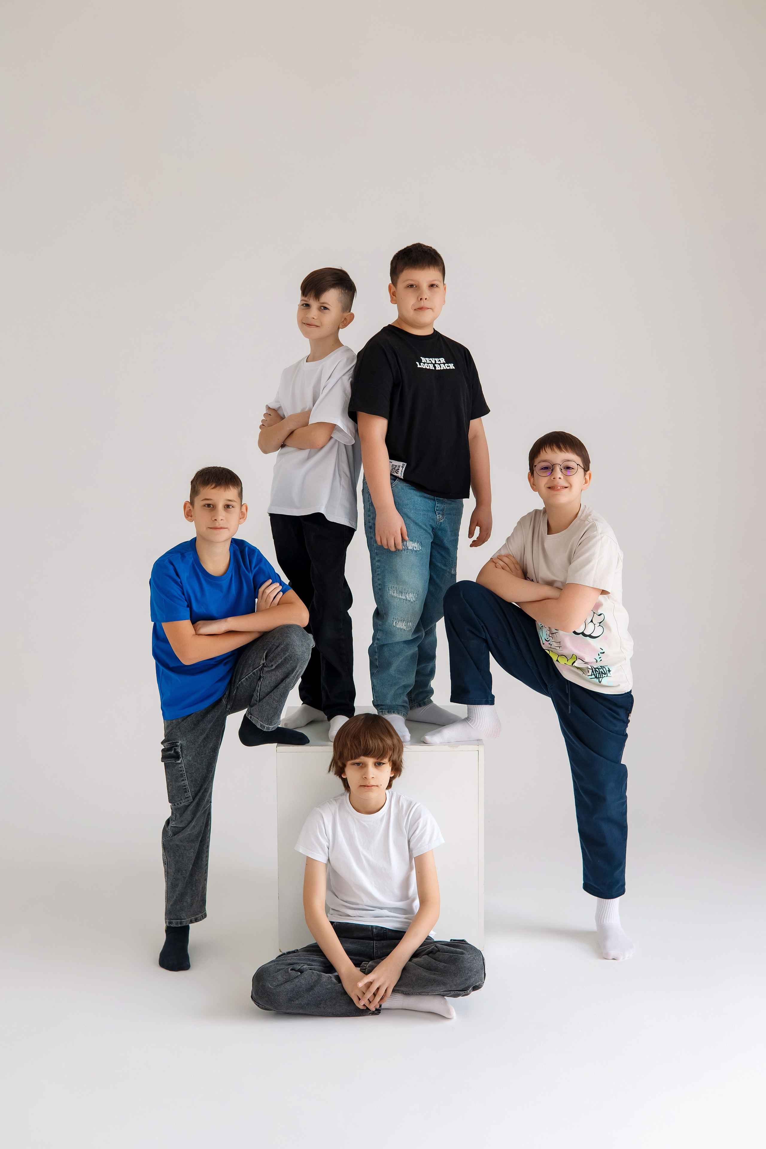 4 класс съемка в фотостудии. Фотограф Любовь Корниенко, Примоский край