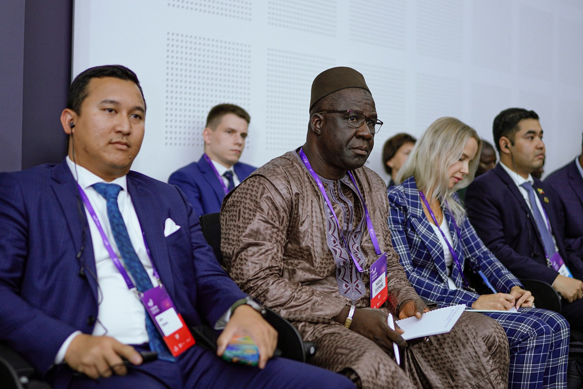 Технопром 2024. #фотокаквкино | Фотографирую людей