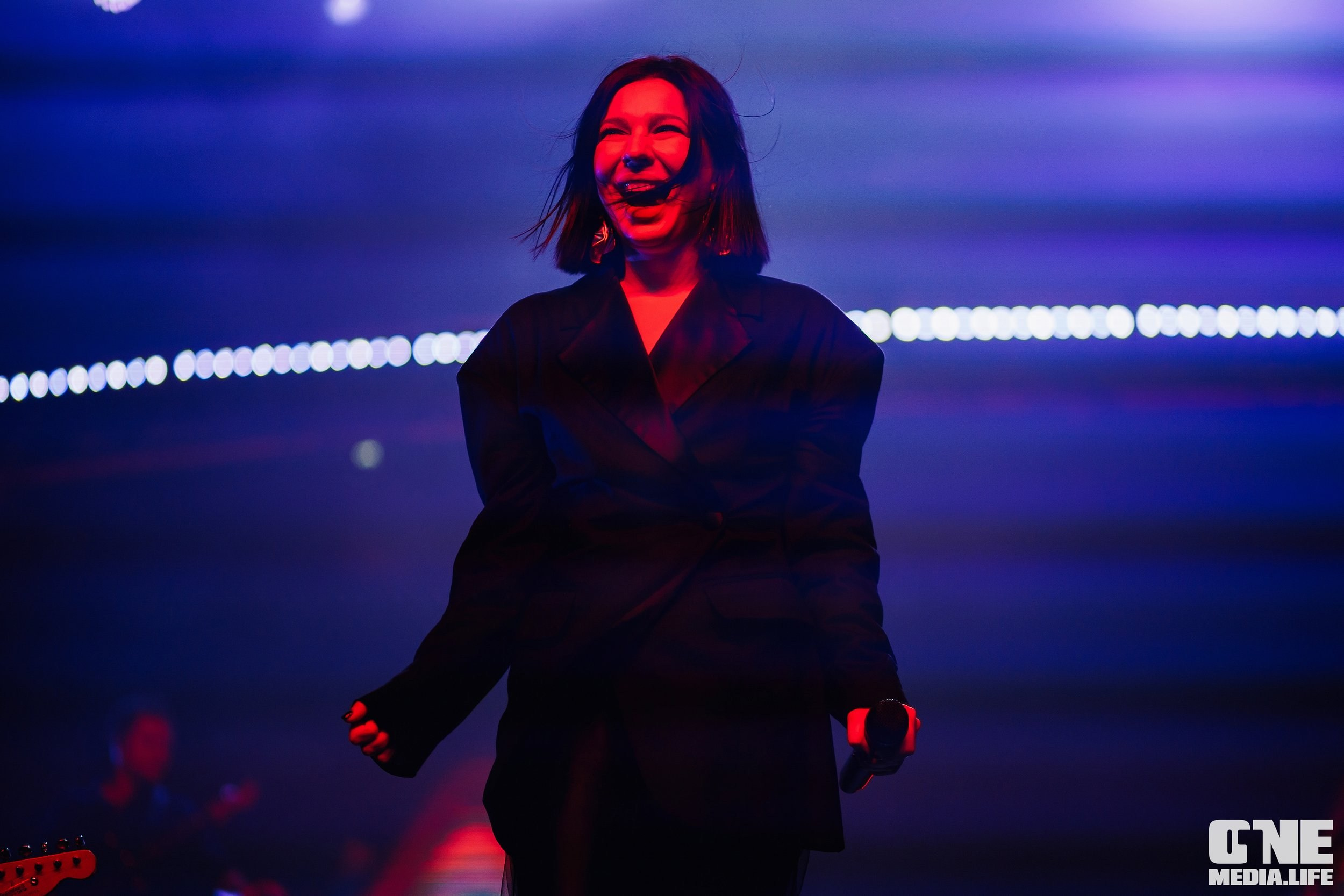 Фоторепортаж с концерта Ёлки. One Media Life: фоторепортажи, фотоотчеты с мероприятий и заведений