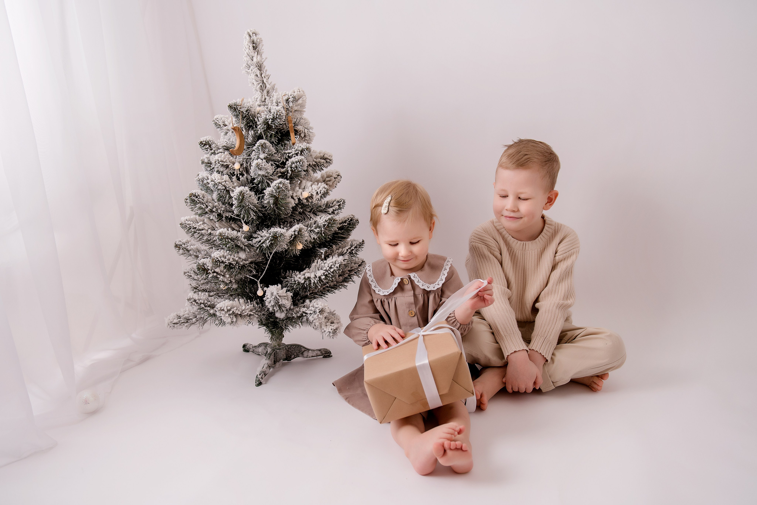 Гоша и Ариша. Детский фотограф в Долгопрудном и Москве