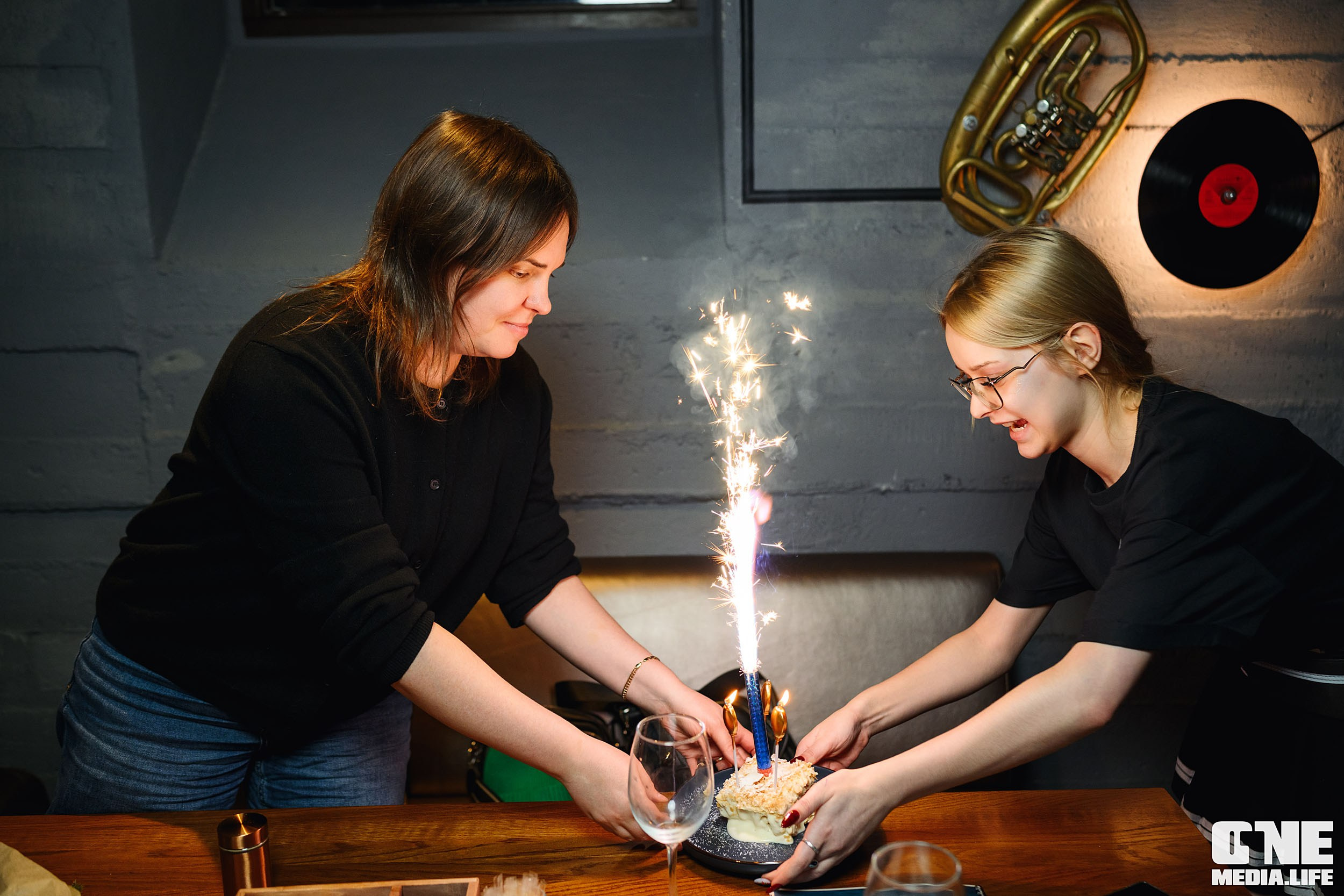 Фоторепортаж из бара Dreadnought. One Media Life: фоторепортажи, фотоотчеты с мероприятий и заведений