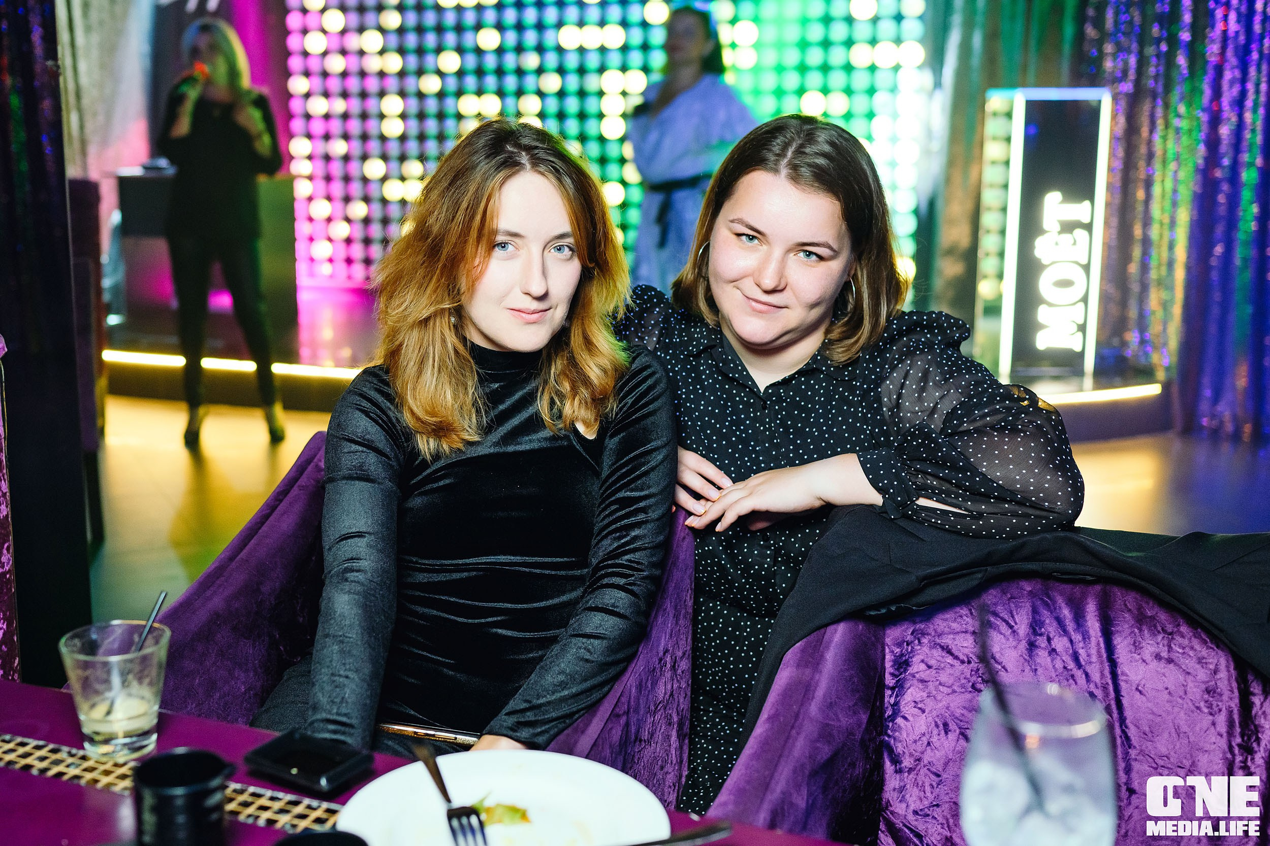 Фоторепортаж из караоке-клуба Эйфория. One Media Life: фоторепортажи, фотоотчеты с мероприятий и заведений