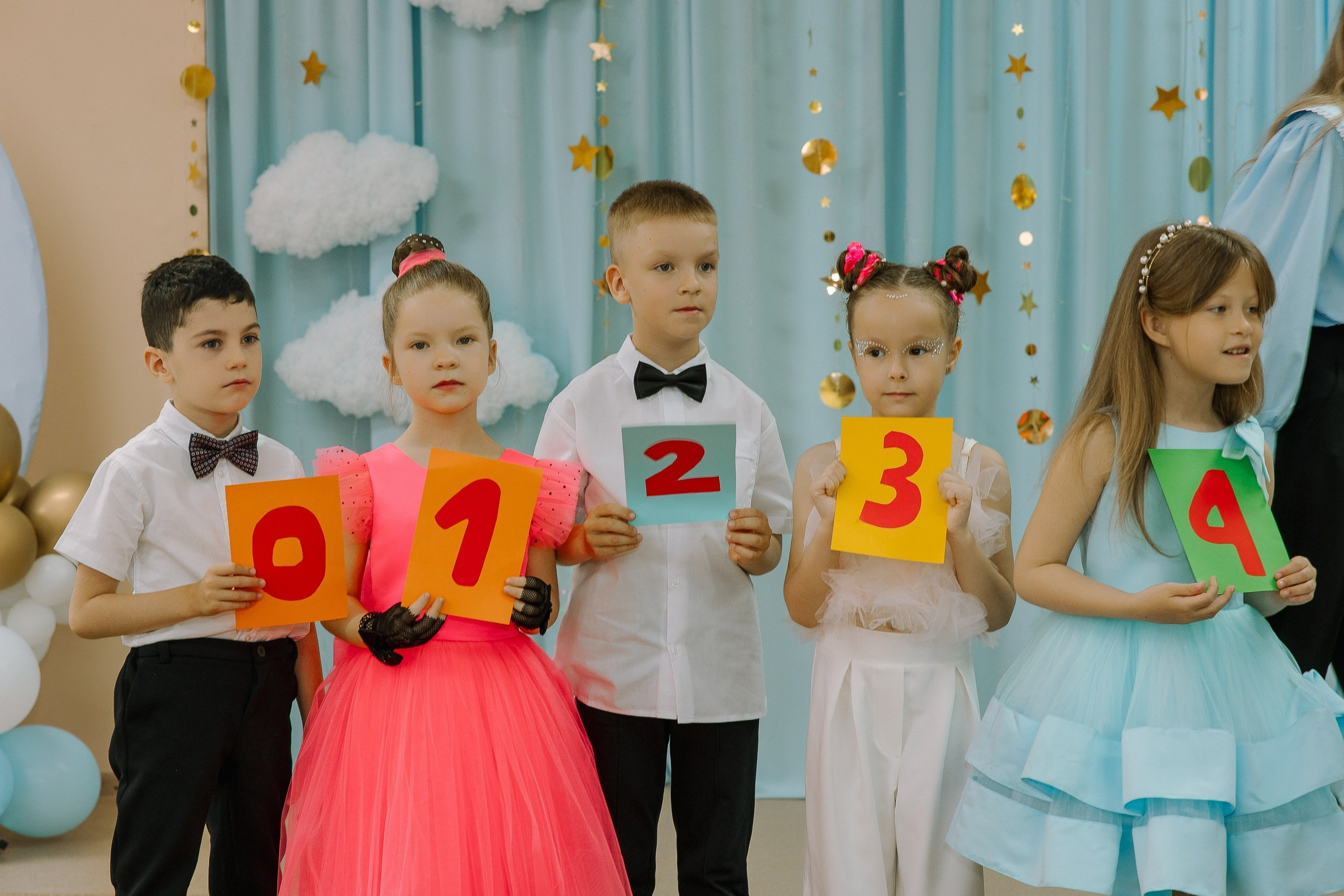 Выпускной в ДС -29. Выпускные альбомы Натальи Бутко: Новороссийск, Анапа, Геленджик