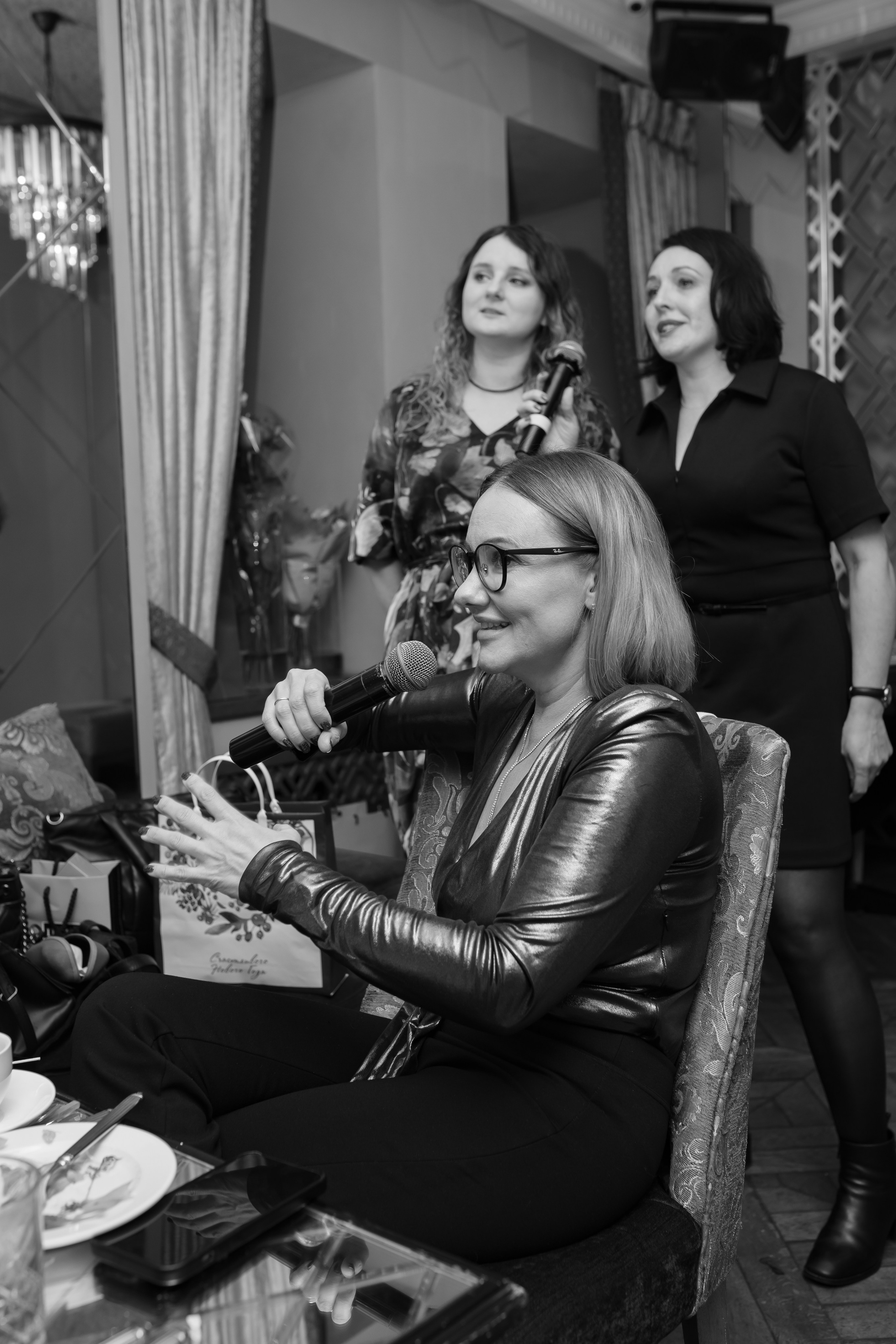 Юбилей в караоке. Семейный и детский фотограф в Москве Дорогова Екатерина