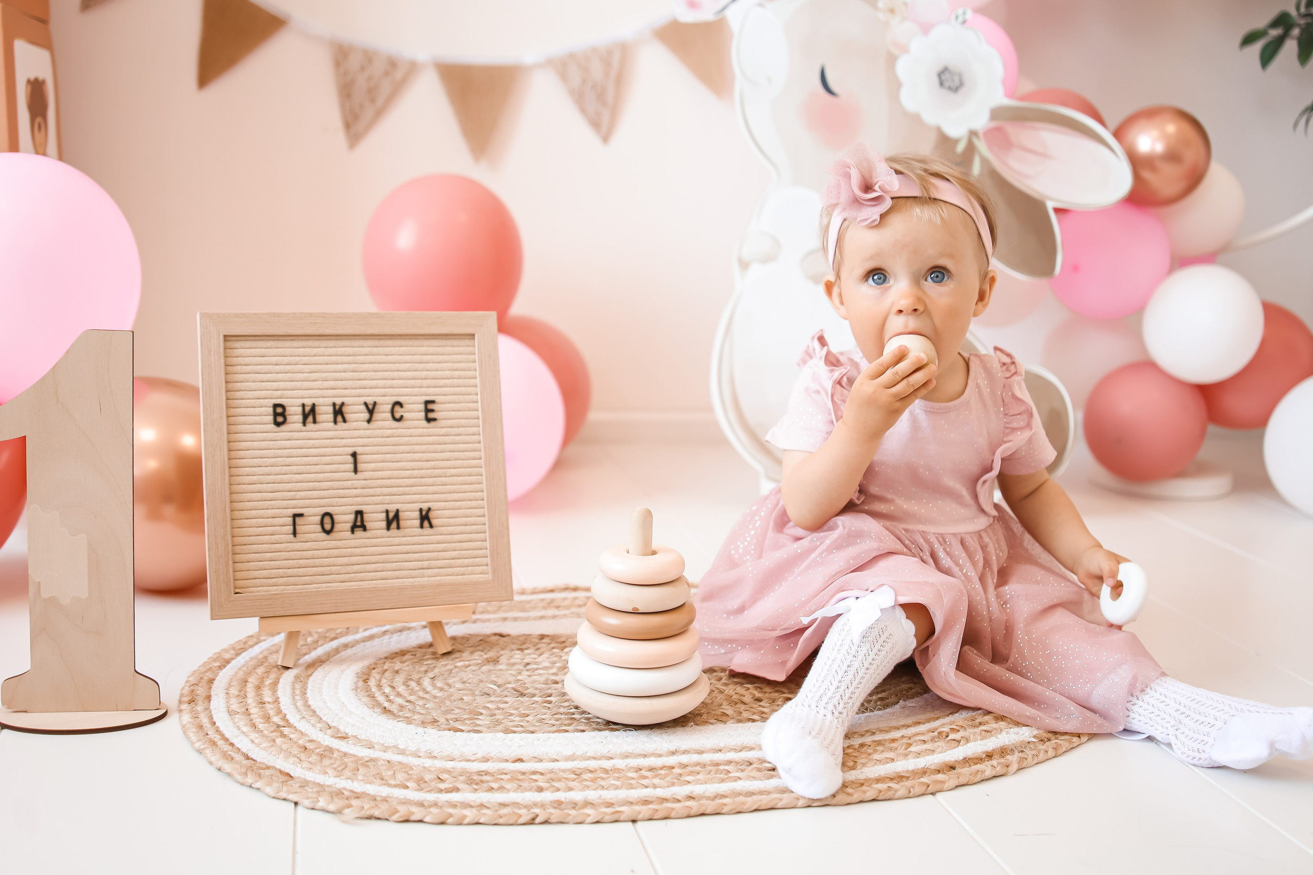 1й Годик Виктории. Детский и Семейный фотограф в Санкт-Петербурге. Детская Фотостудия «FAMILY STORY»