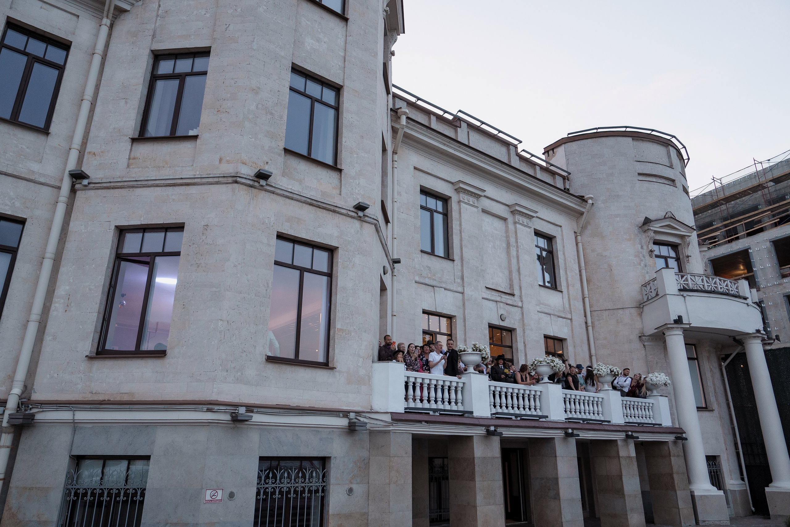 День рождения в особняке Путилова. Андрей Сухинин репортажный свадебный фотограф Санкт-Петербург