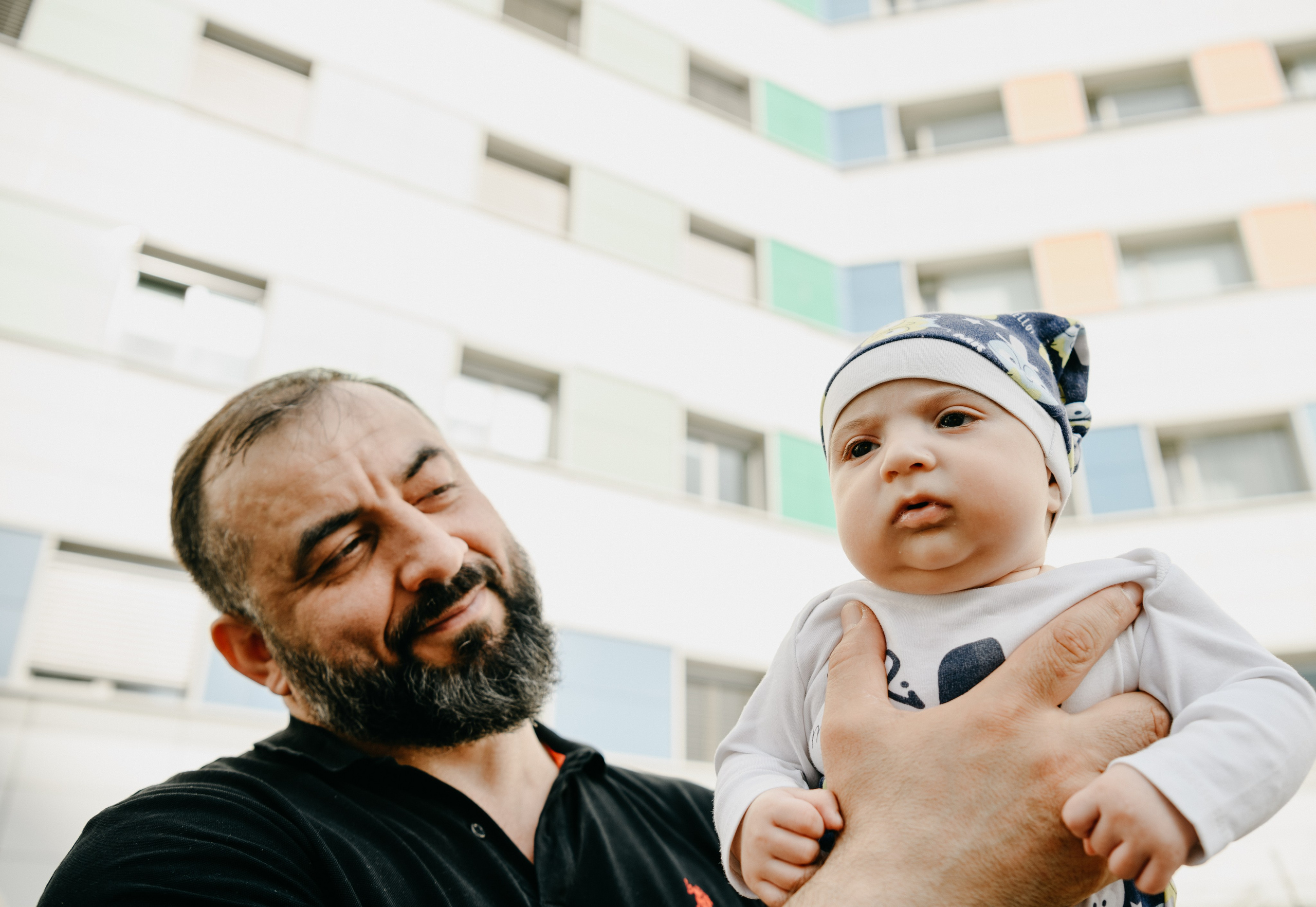 Выписка Амелии в ФГБУ Кулакова. Фотограф на выписку из роддома в Москве и МО