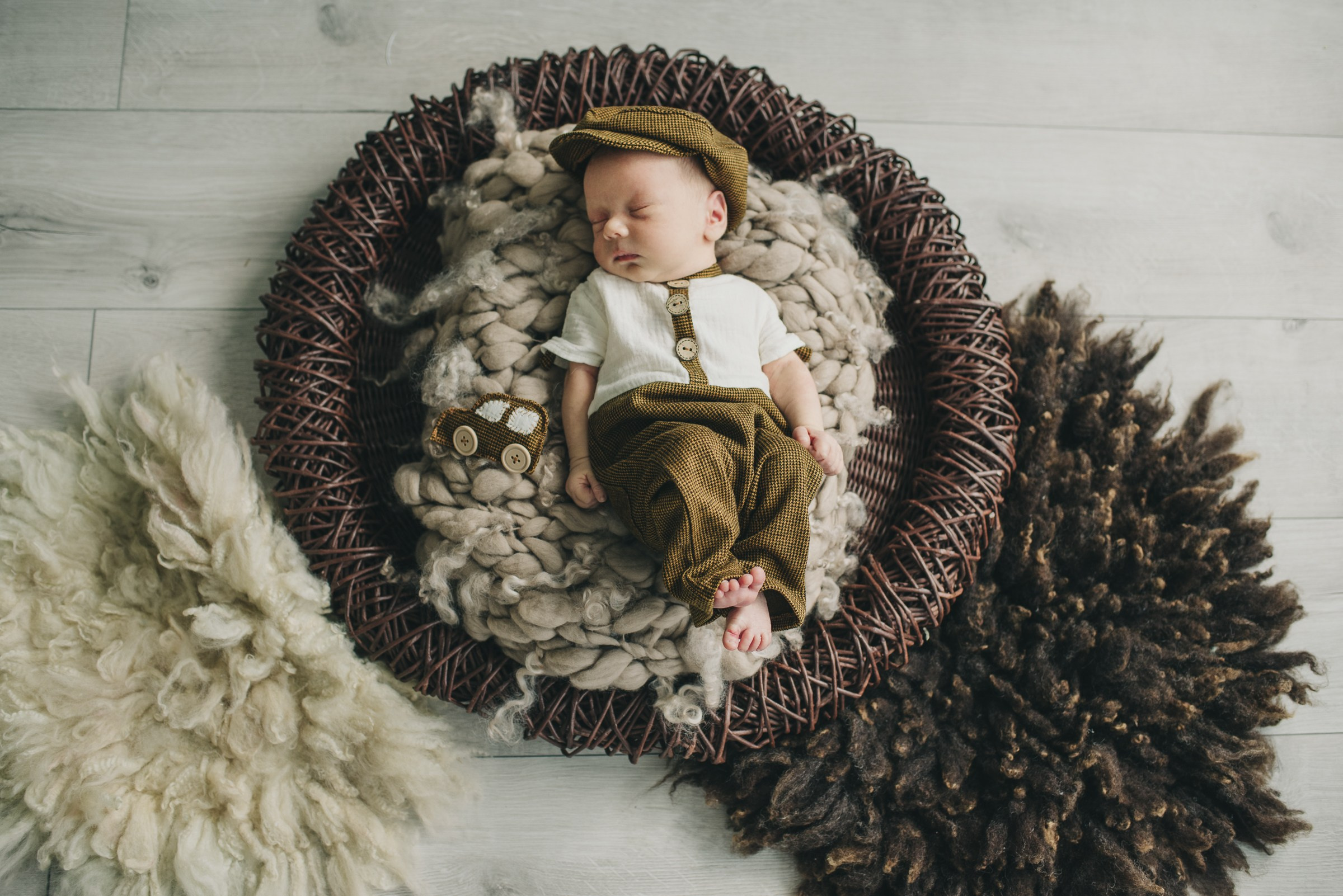Лев. Фотограф в Москве новорожденные свадьбы семьи Дарья Ларионова