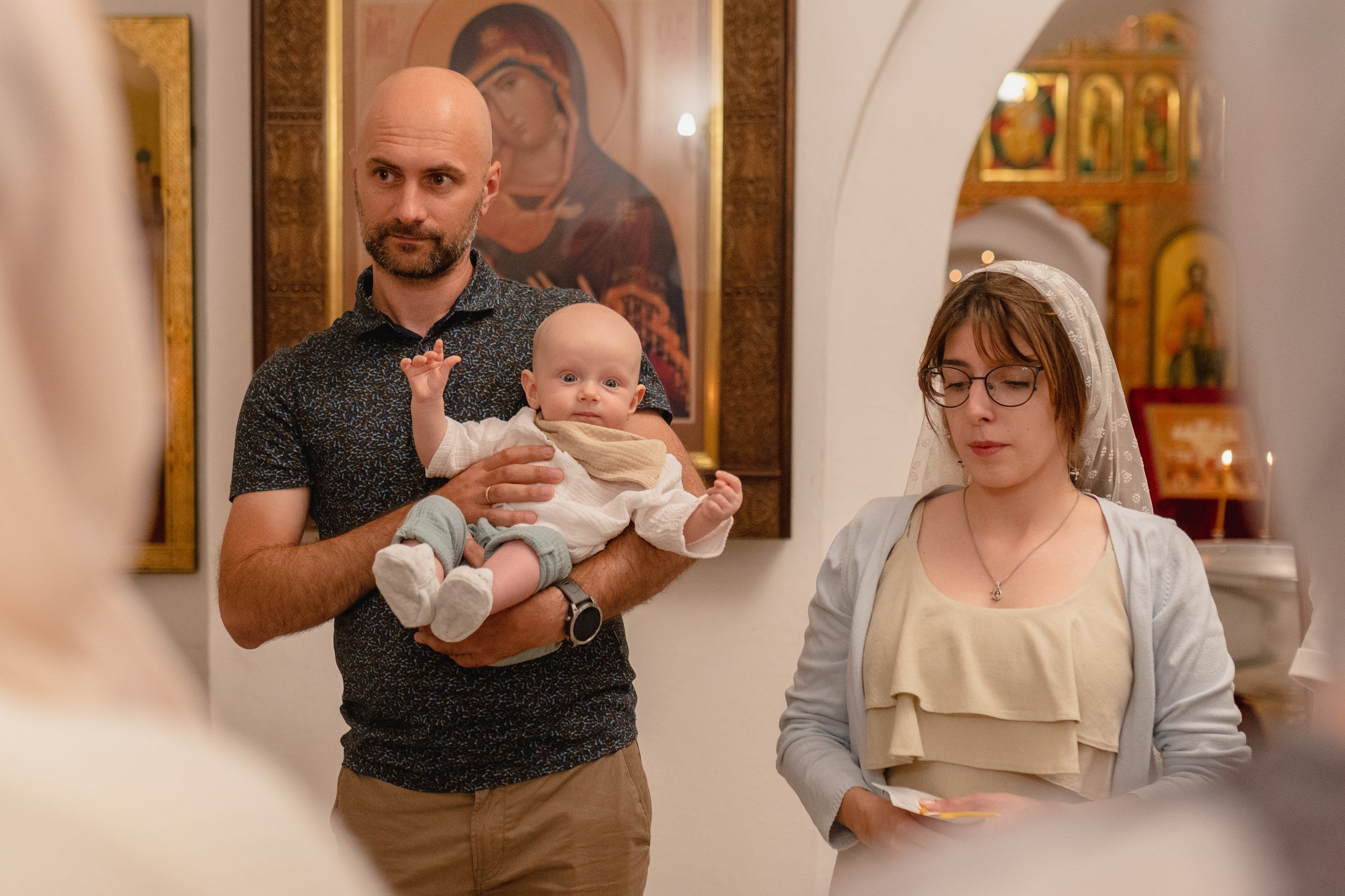 Иван. Церковь Благовещения Пресвятой Богородицы в Тайнинском. Семейный фотограф в Москве Лилия Лебедева