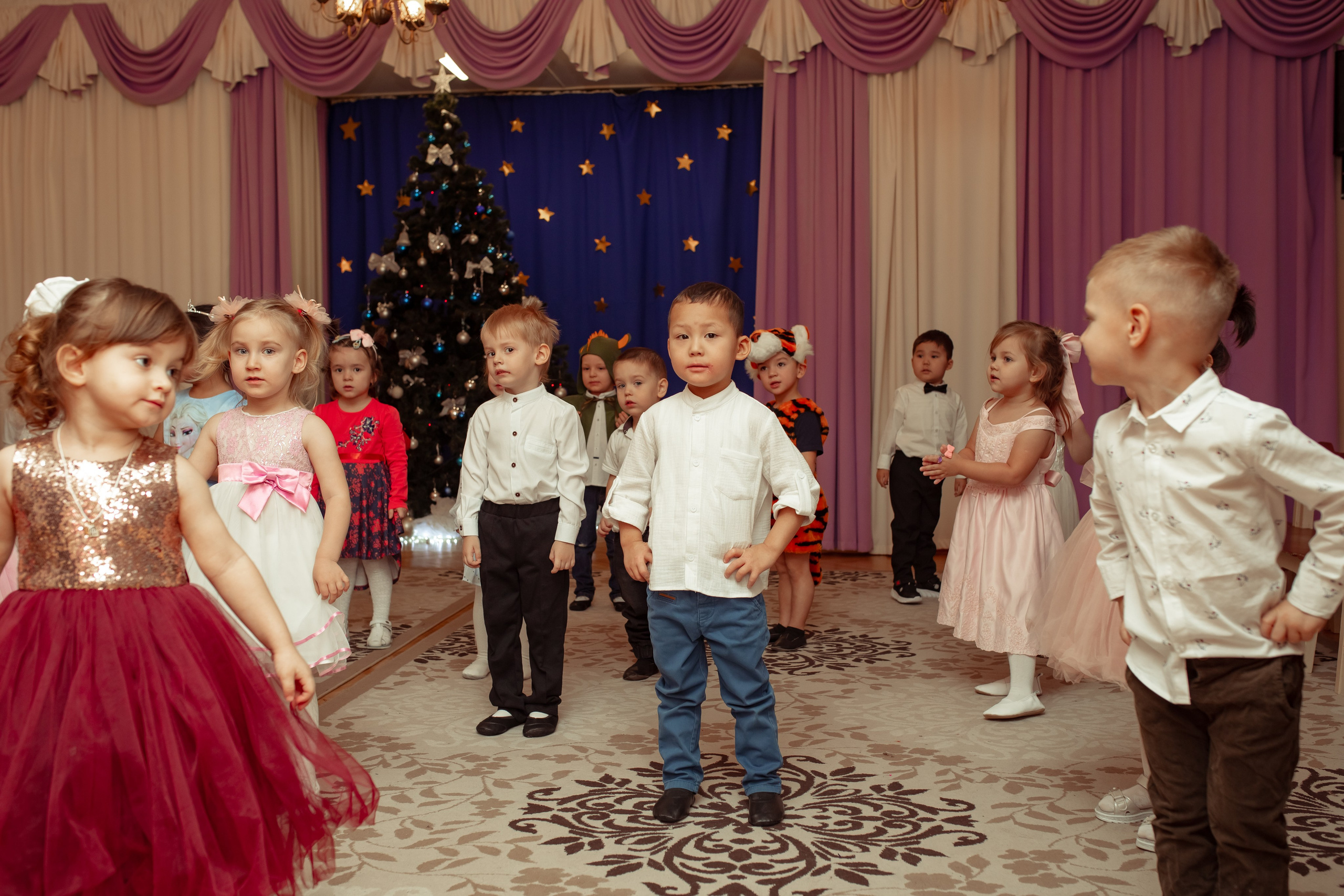 Новогодний утренник в детском саду. Семейный и детский фотограф в Москве Дорогова Екатерина