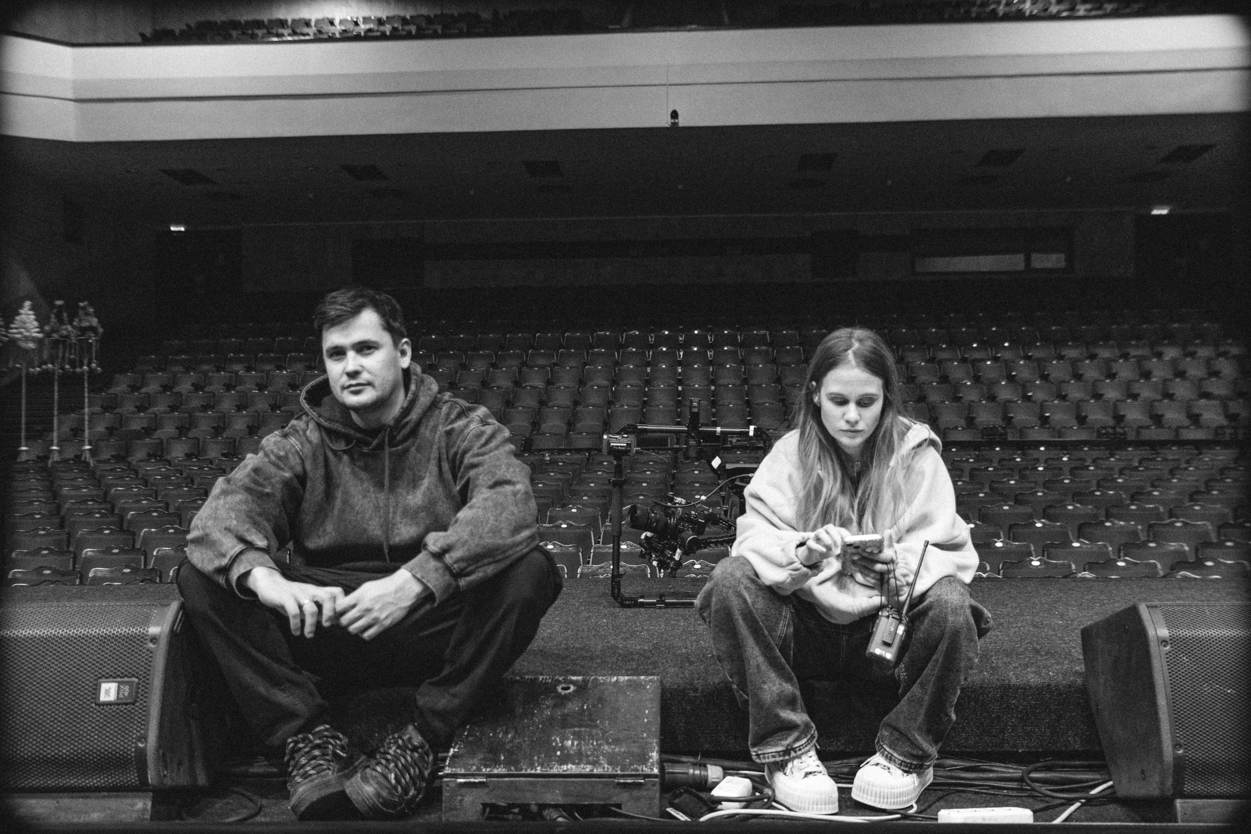 Бэкстеджи. Фотограф Егор Огородов