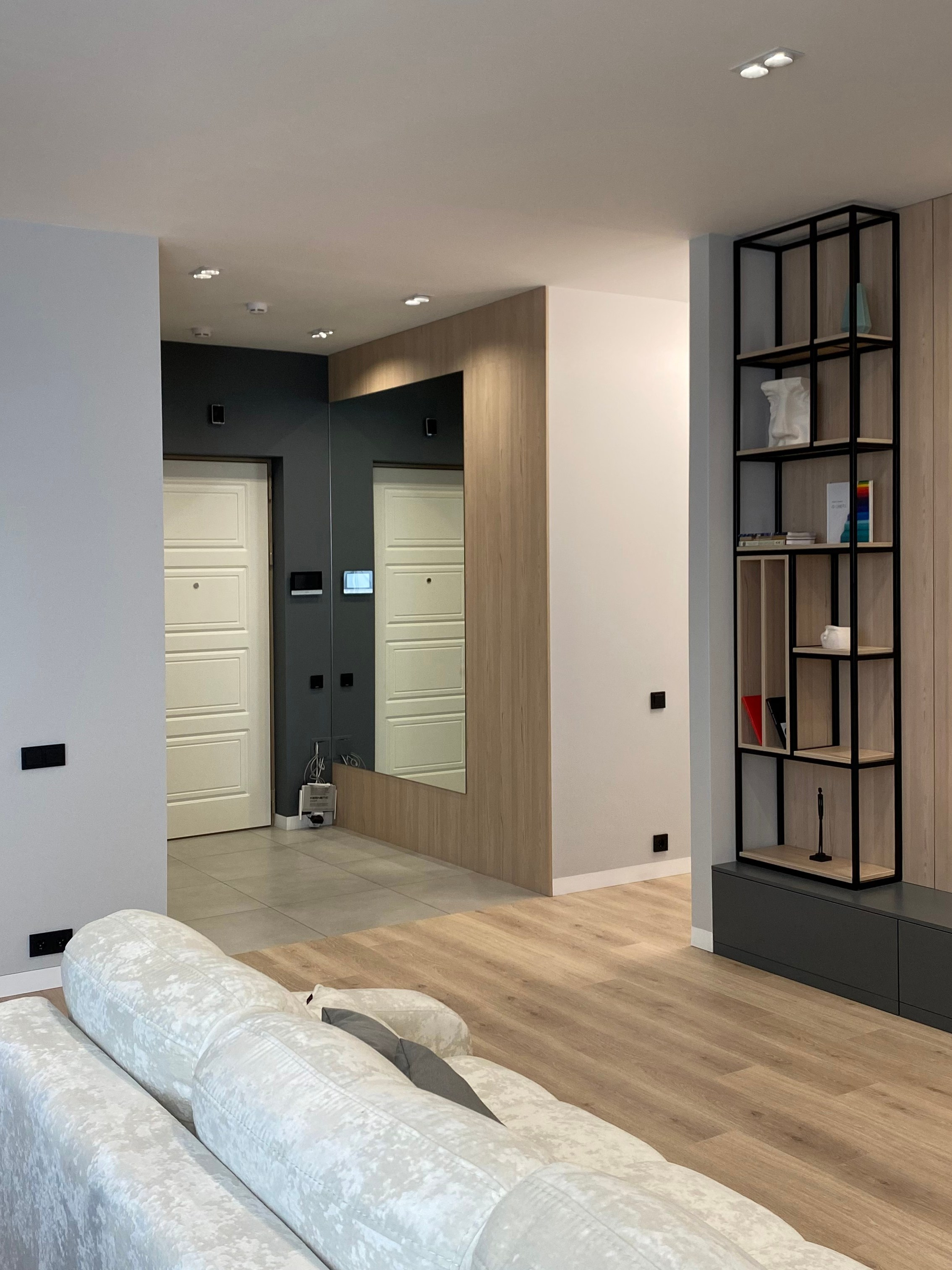 Дизайн трехкомнатной квартиры в ЖК Savin House. Архитектор-дизайнер в Казани