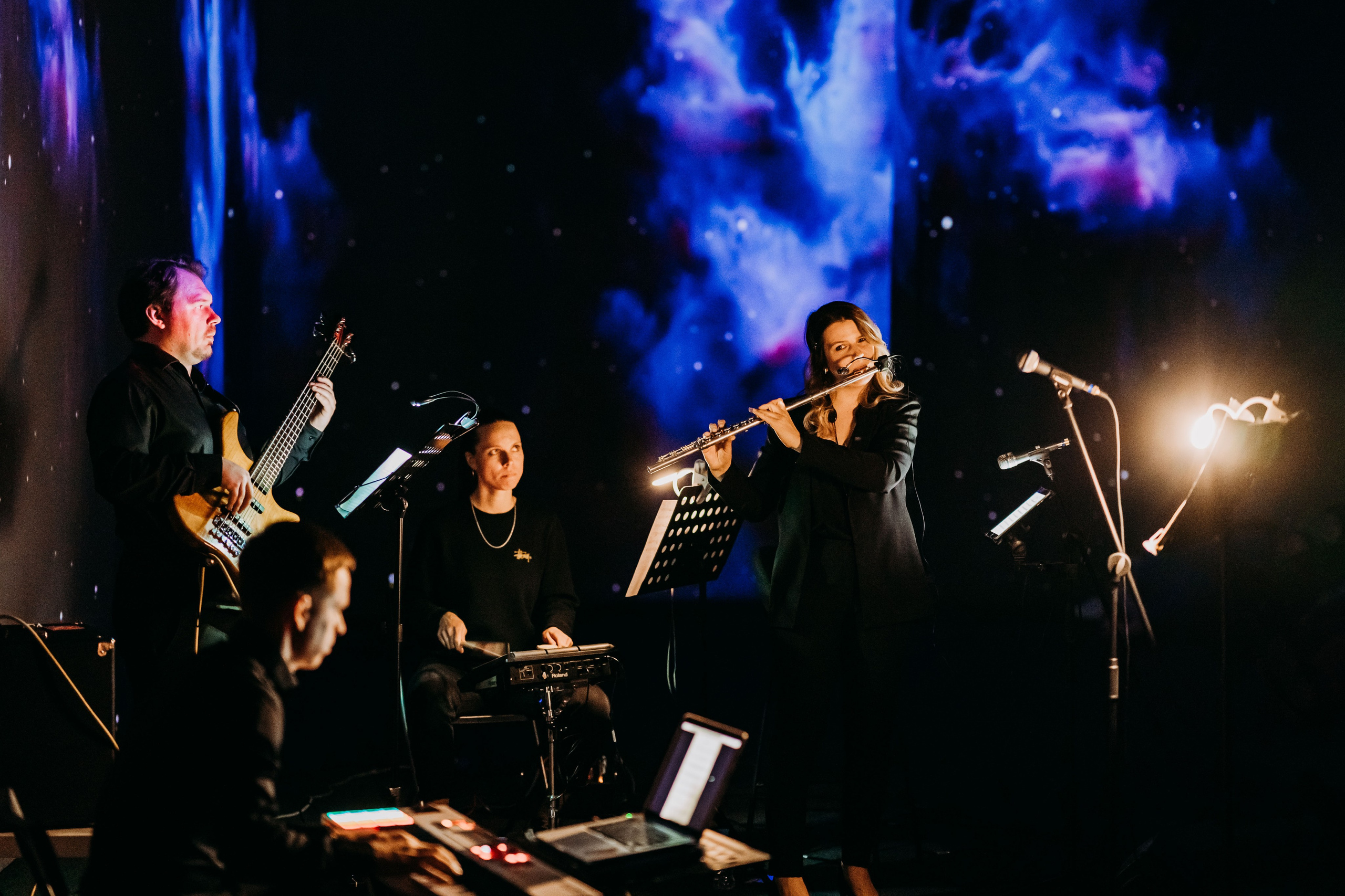 Фоторежиссер — O! Markova