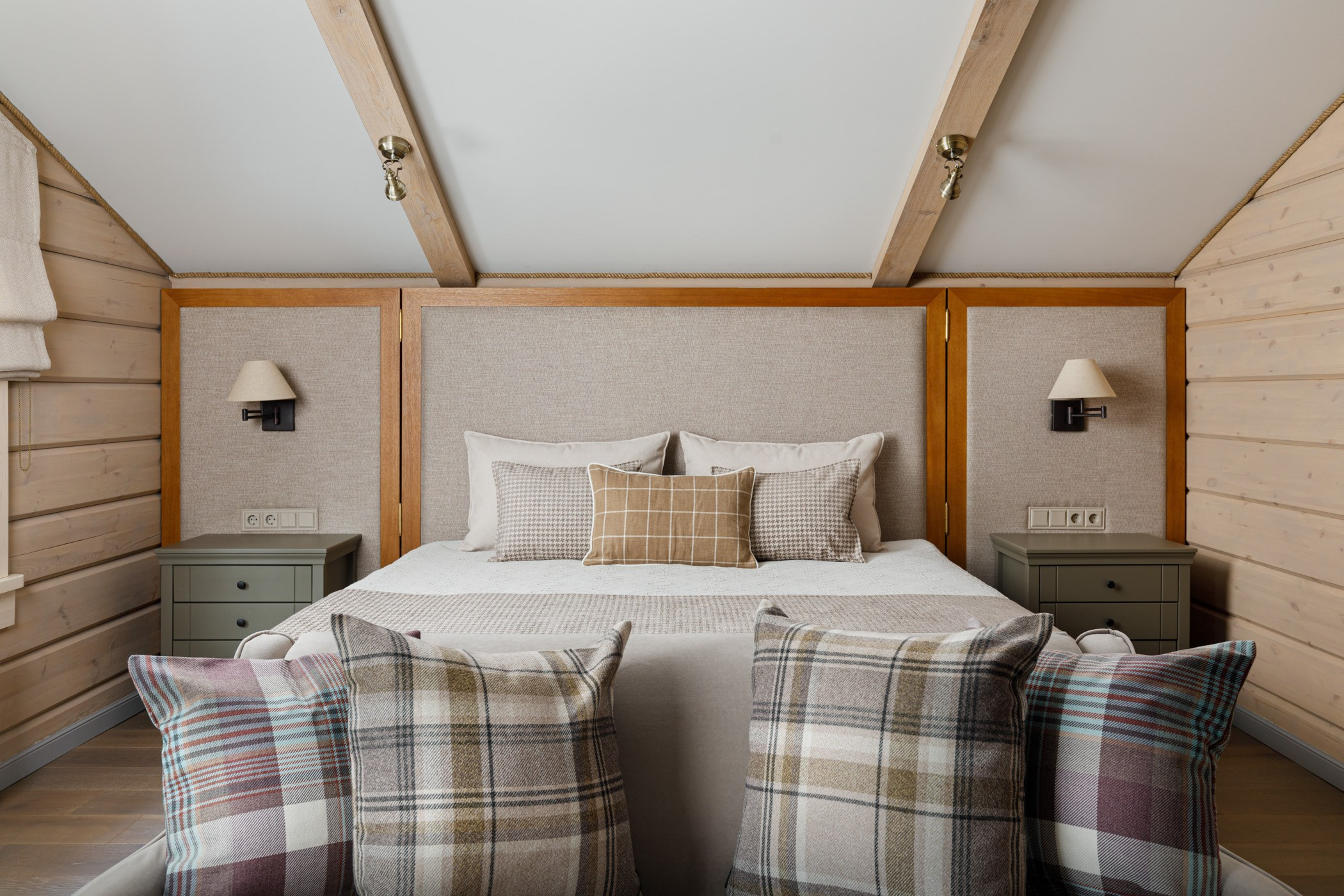 Олег Лозовой | Коммерческий и рекламный фотограф в Москве