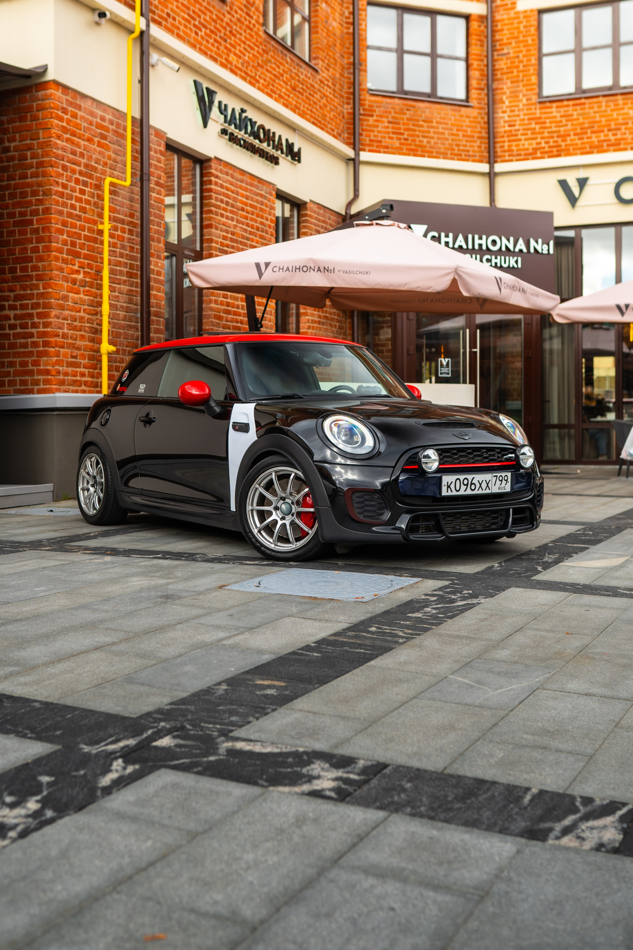 MINI & OLD AUTO BreakFest. Mirllaev