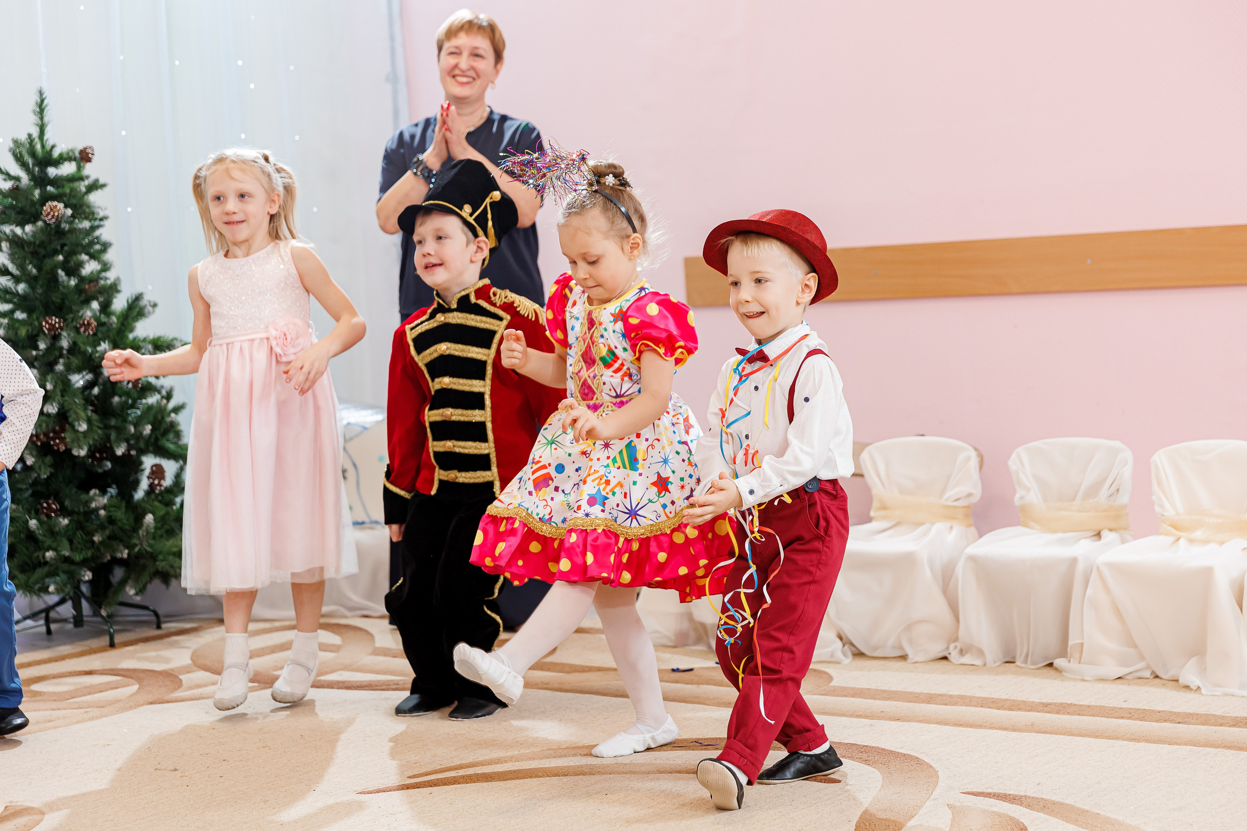 Портфолио утренники в детском саду. Семейный и детский фотограф Комина Елена, Власиха, Одинцово